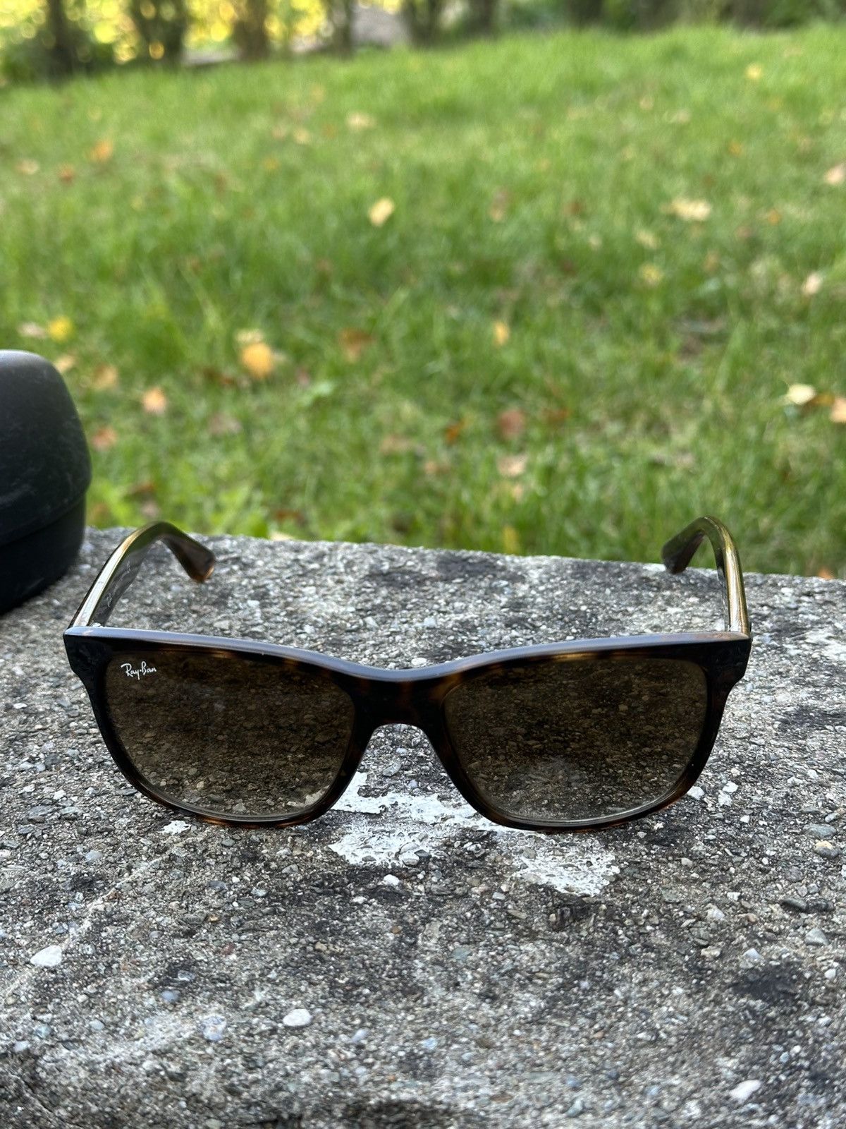 RayBan Vintage RayBan Sunglasses RB4181 Brown Size ONE SIZE - 3 Thumbnail