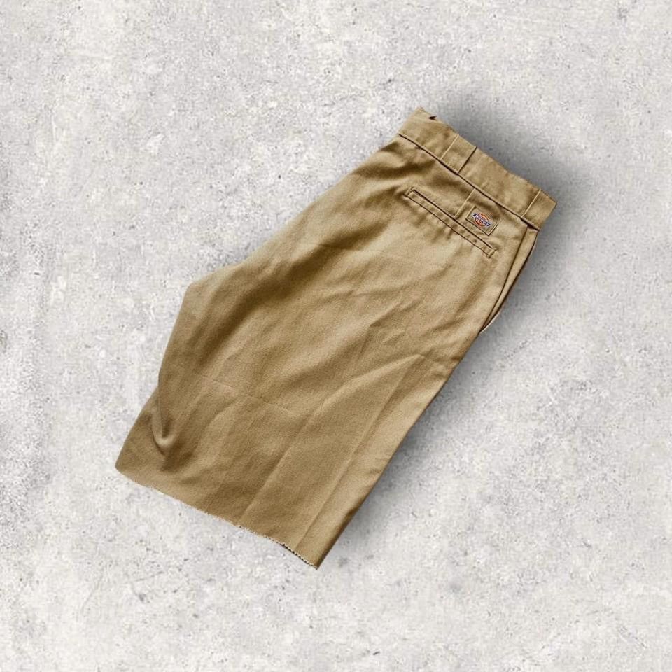 Vintage Dickies 874 cream shorts | Grailed
