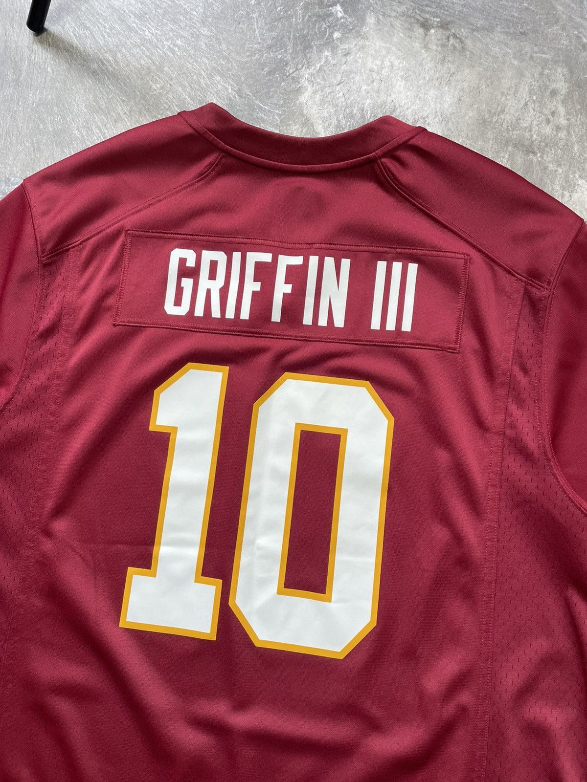 Nike Nike NFL Washington Redskins #10 Robert Griffin III Jersey Size US L / EU 52-54 / 3 - 8 Thumbnail
