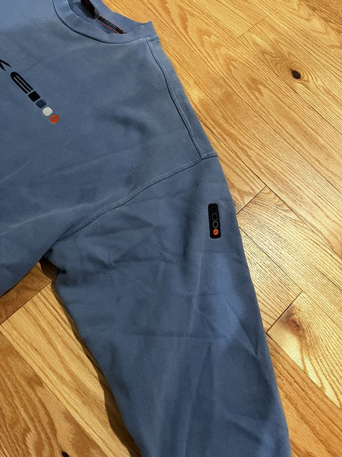 Nike Vintage Y2K Crewneck Blue Sweatshirt Size XL