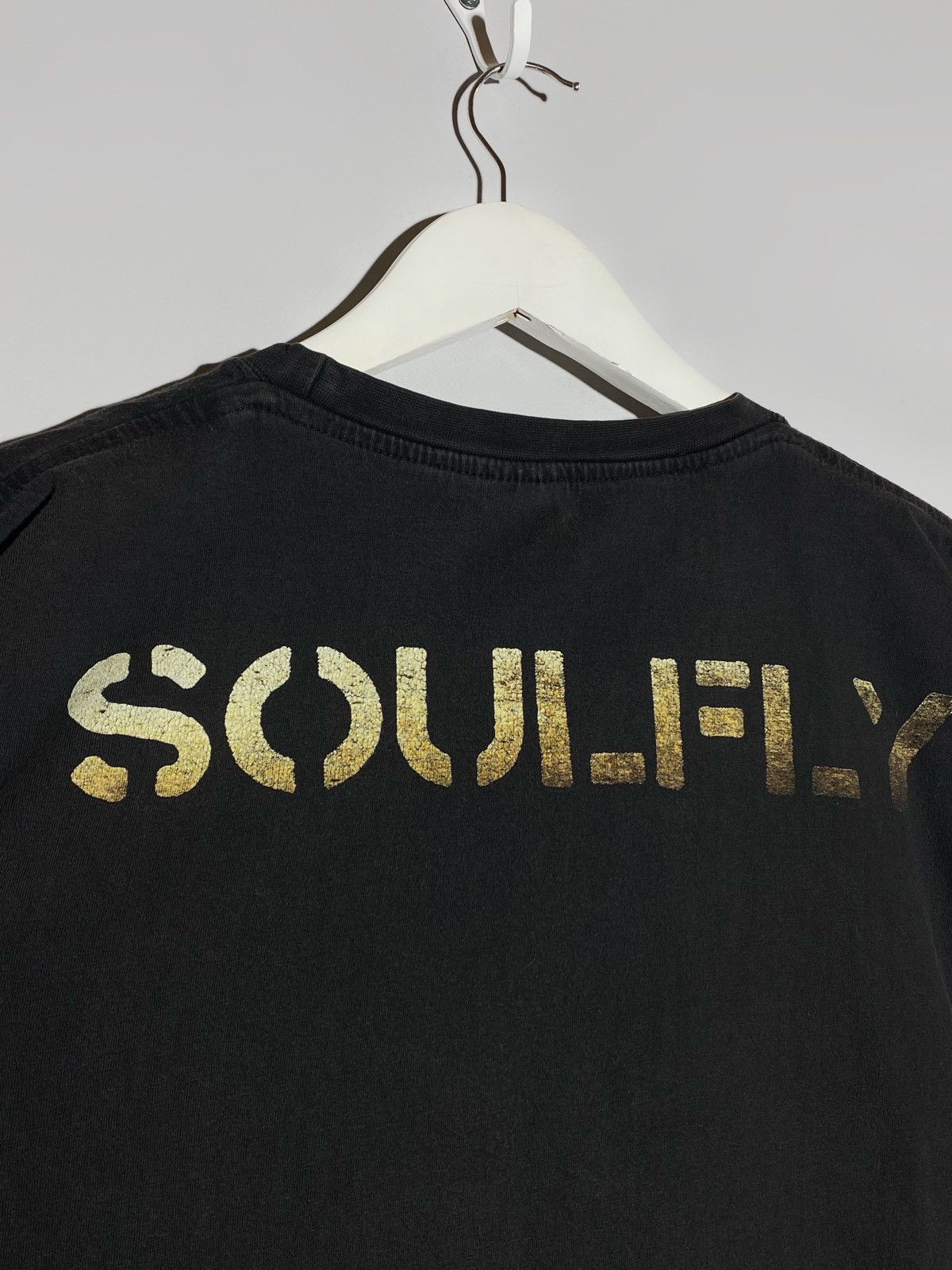 Band Tees Vintage Soulfly Frontlines Metal Band T-shirt Graphic Print Size US S / EU 44-46 / 1 - 17 Thumbnail