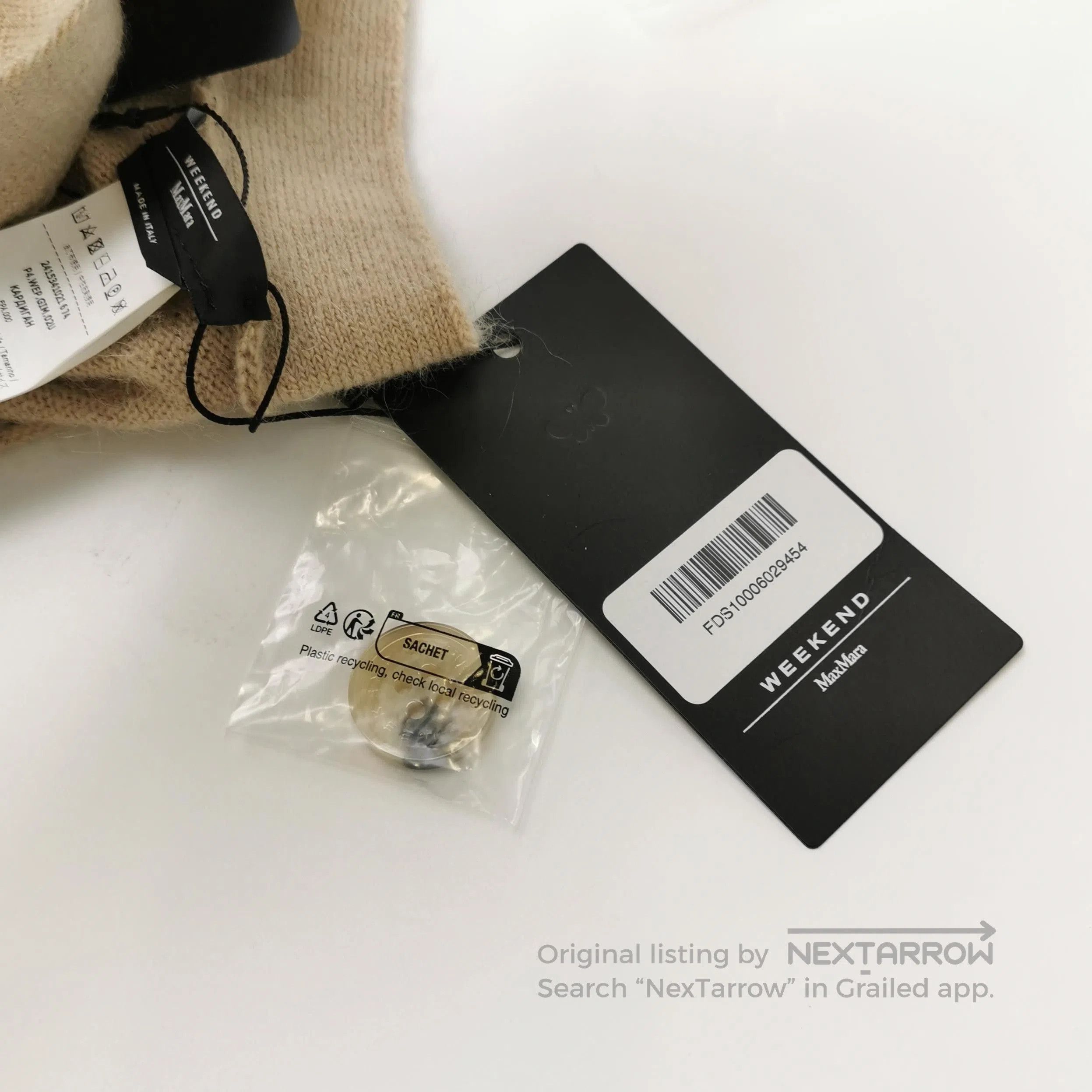 Weekend Max Mara Weekend Max Mara XS Mohair Blend Buttoned Knit Sweater. Size XS / US 0-2 / IT 36-38 - 3 Thumbnail