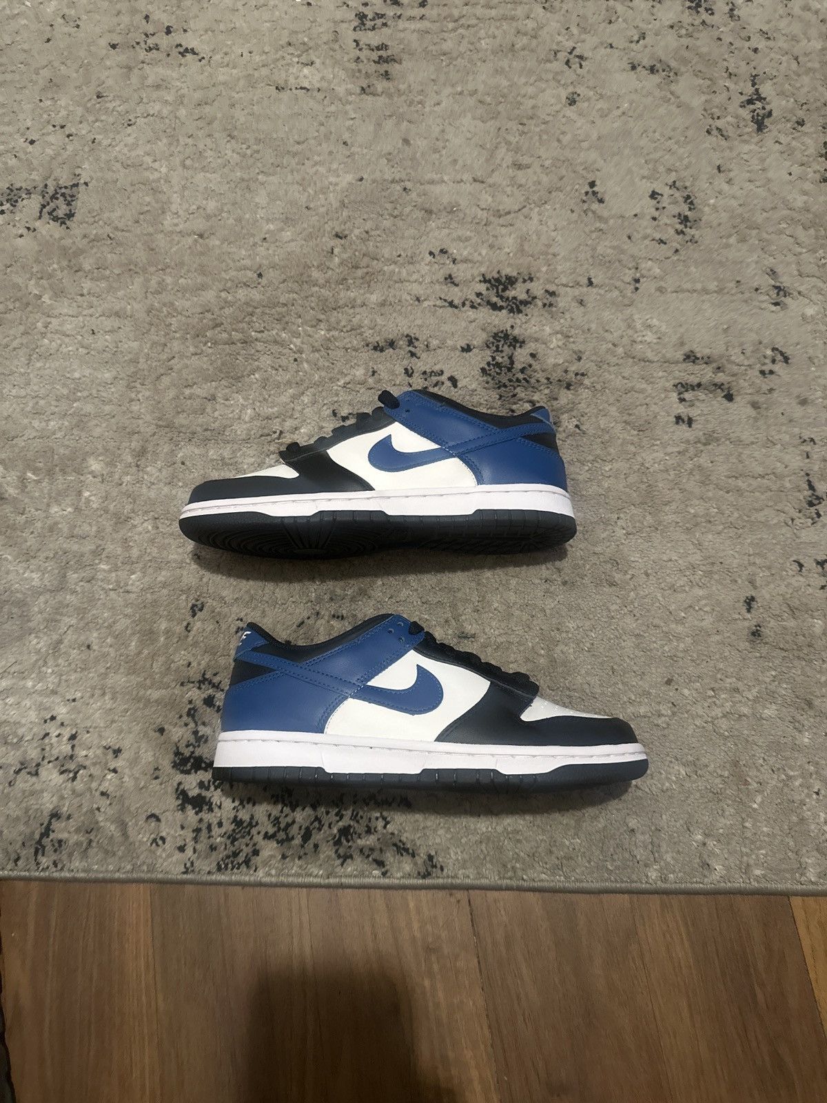 Nike Nike Dunk Low Size US 6.5 / EU 39-40 - 1 Thumbnail