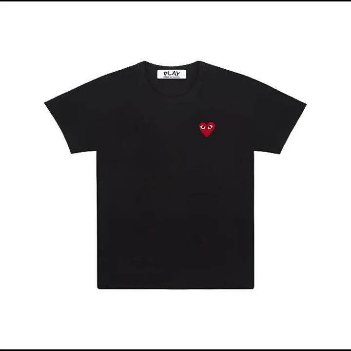 ブラックコムデギャルソン TRUE HEART STRONG MIND トップス ブラック コムデギャルソン「TRUE HEART STRONG MIND」Tシャツ