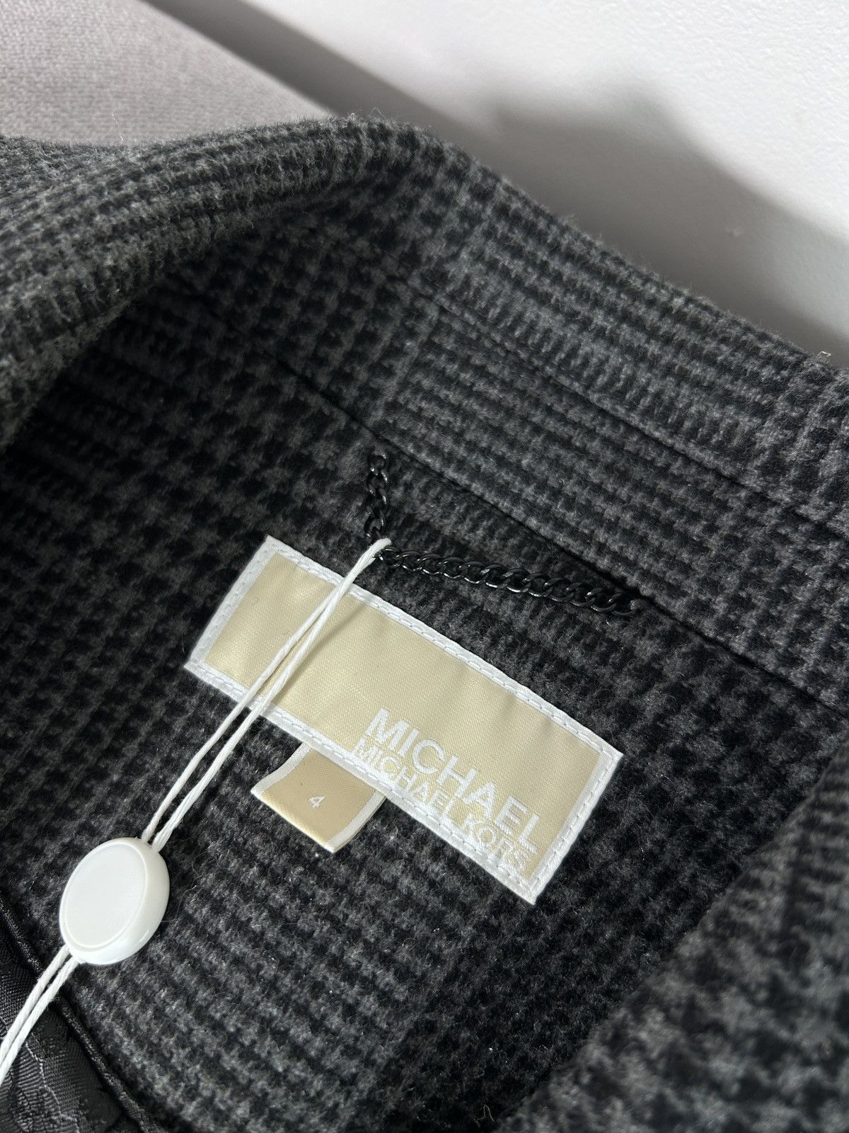 Michael Kors Michael Kors Buttoned Blazer Formal Jacket Size XS / US 0-2 / IT 36-38 - 5 Thumbnail