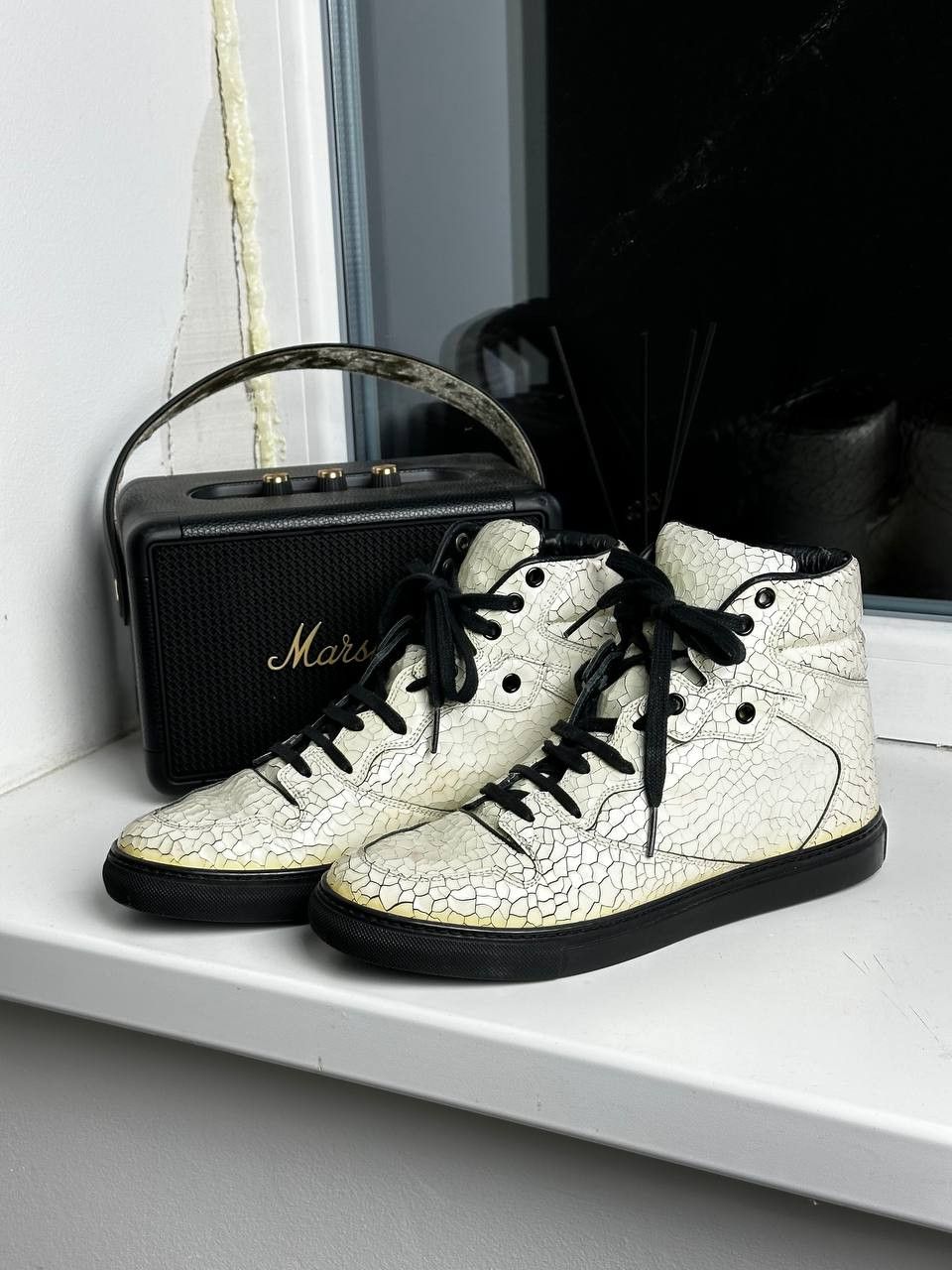 Balenciaga Balenciaga High Top Trainers Snake Skin Cracked Size 7.5 Size US 7.5 / EU 40-41 - 2 Thumbnail
