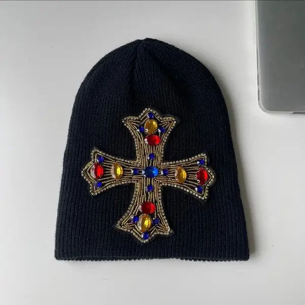 Japanese Brand retro huge rhinestone cross knitted beanie hat Size ONE SIZE - 1 Thumbnail
