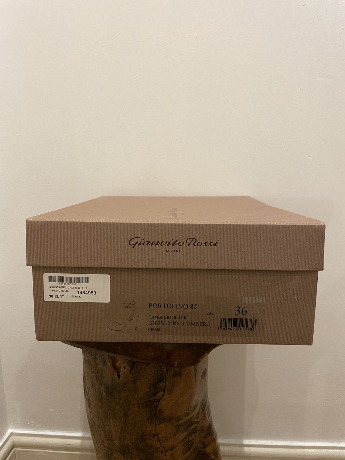 Gianvito Rossi GIANVITO ROSSI PORTOFINO 85MM Size US 6 / IT 36 - 7 Thumbnail