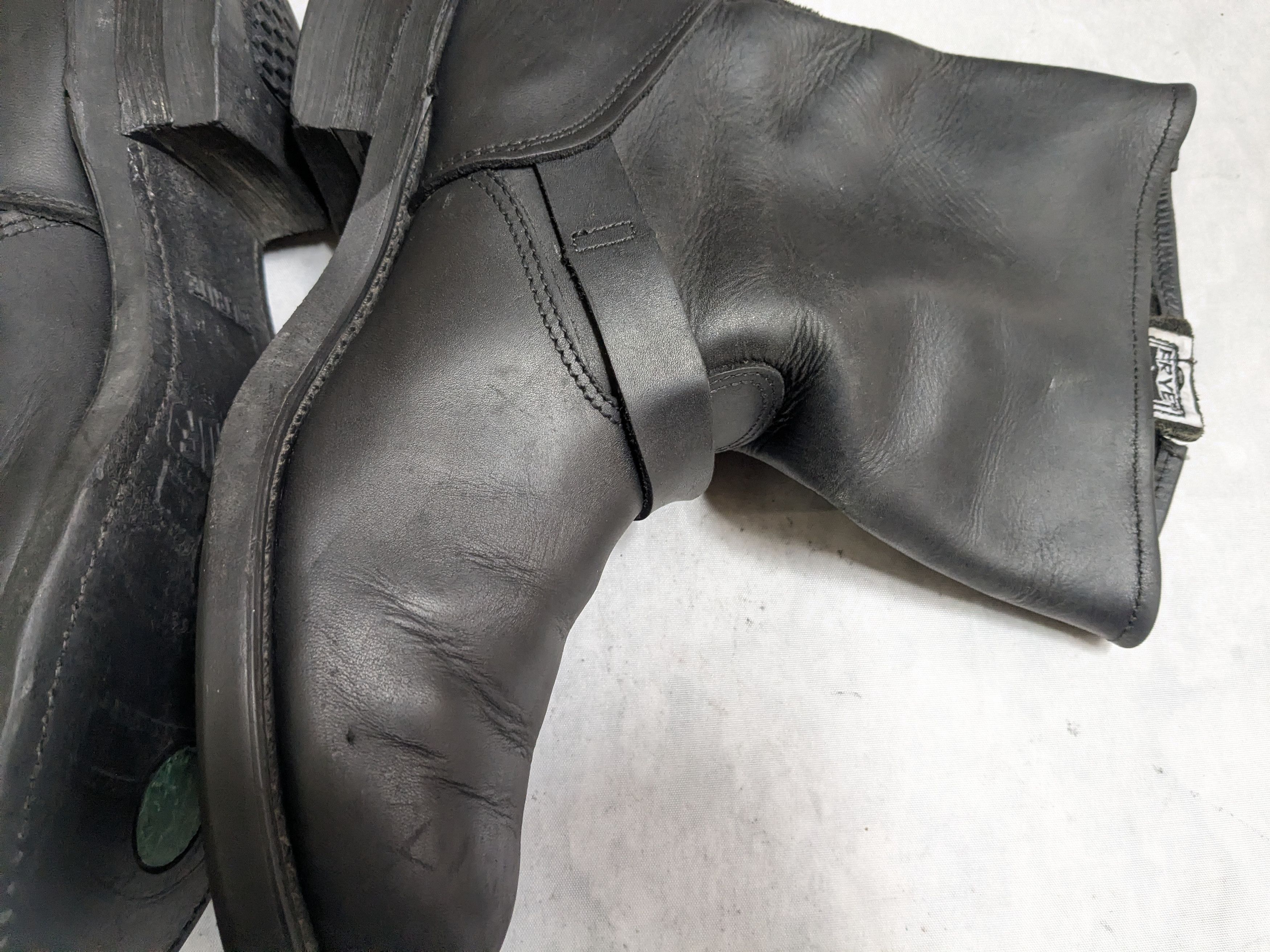 Frye Frye Engineer Boots Black Leather 9.5 M Buckle Strap Size US 9.5 / EU 42-43 - 11 Thumbnail