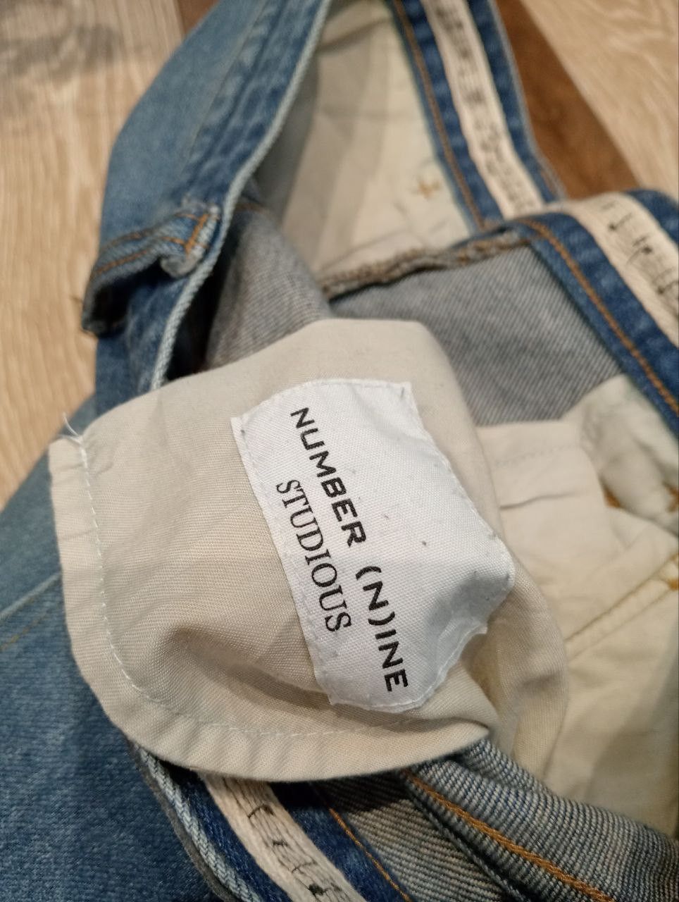 Number (N)ine NUMBER NINE X STUDIOUS BLUE DISTRESSED SKINNY STRETCH JEANS Size US 29 - 8 Thumbnail