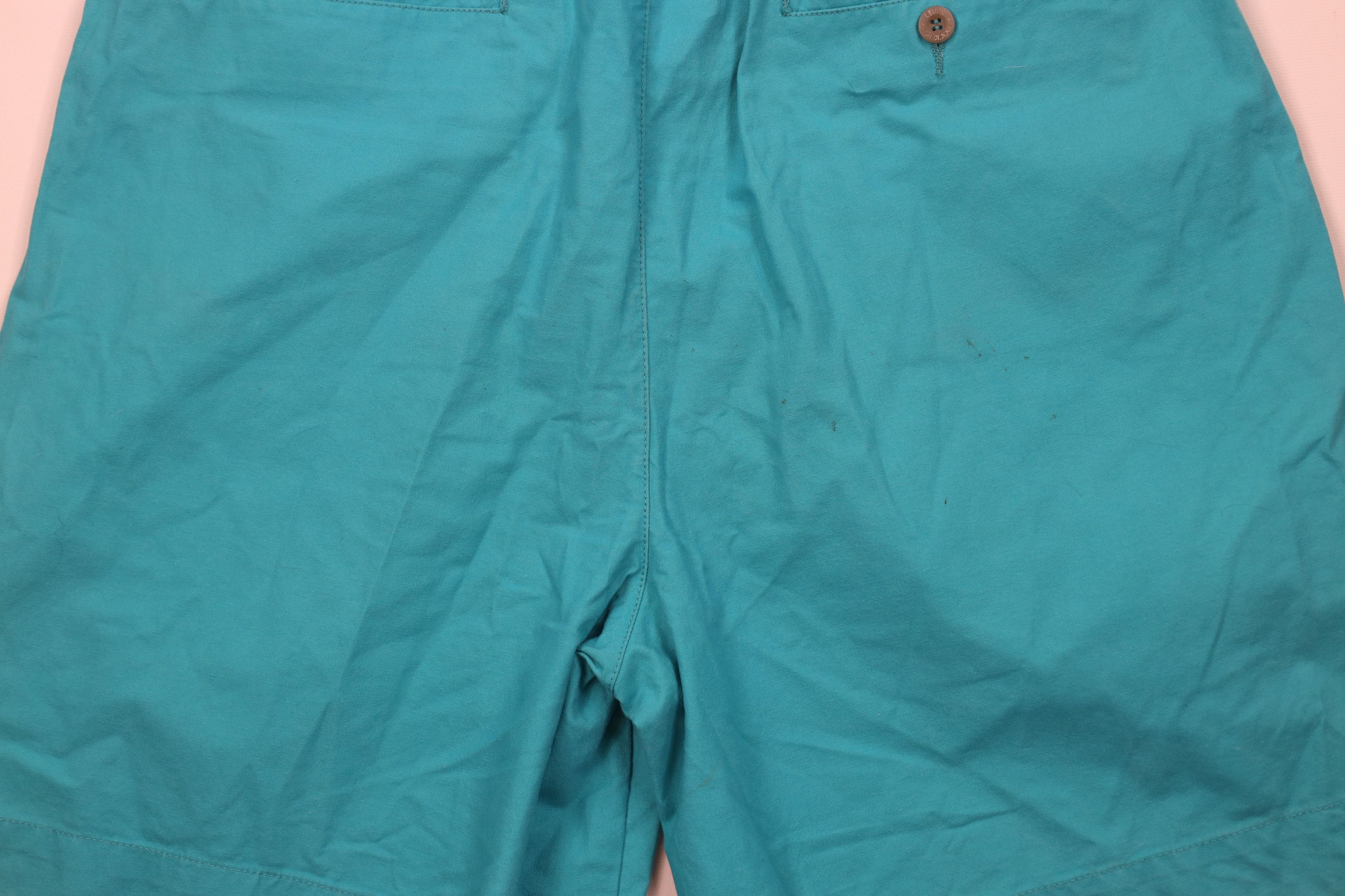Levi's Vintage 80s 90s Levis Dockers Pleated High Waist Shorts Teal Size US 36 / EU 52 - 13 Thumbnail