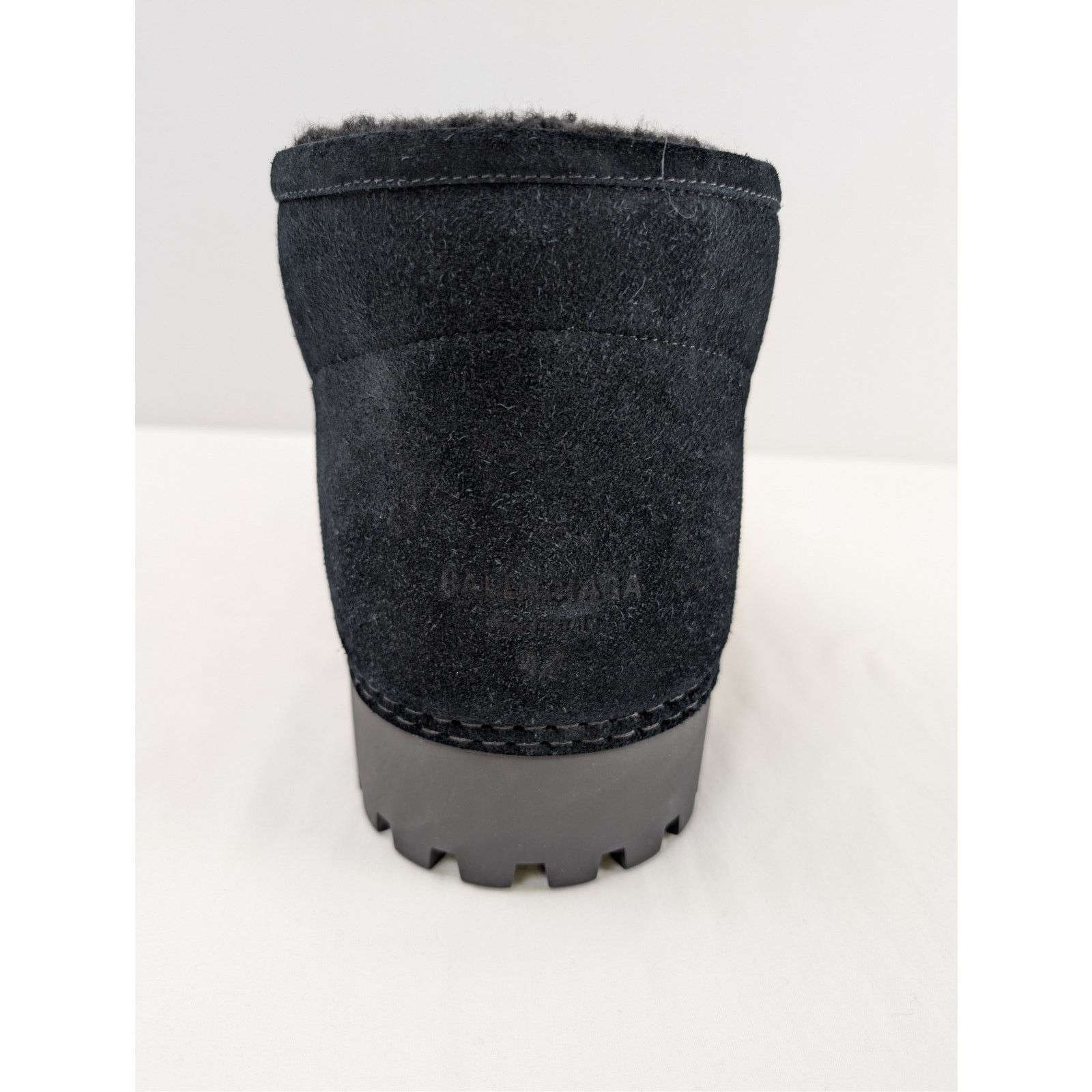 Balenciaga o1rshd1 Suede/Fake Shearling Alaska Fur Bootie Boots Black Size US 10 / EU 43 - 15 Thumbnail