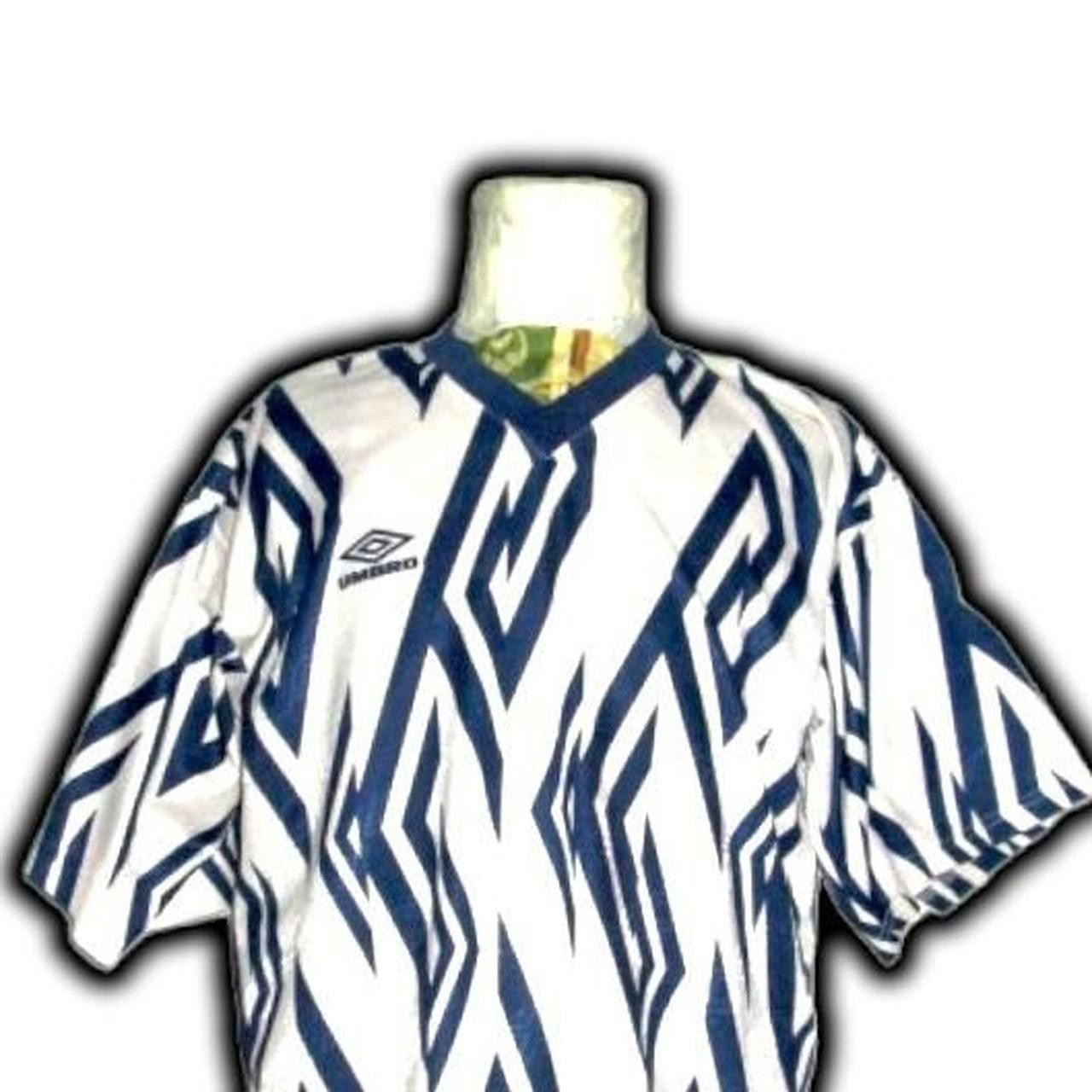 Umbro Fc Chelsea England 1999 2000 2001 Rare Training shirt jersey Size US XL / EU 56 / 4 - 1 Thumbnail
