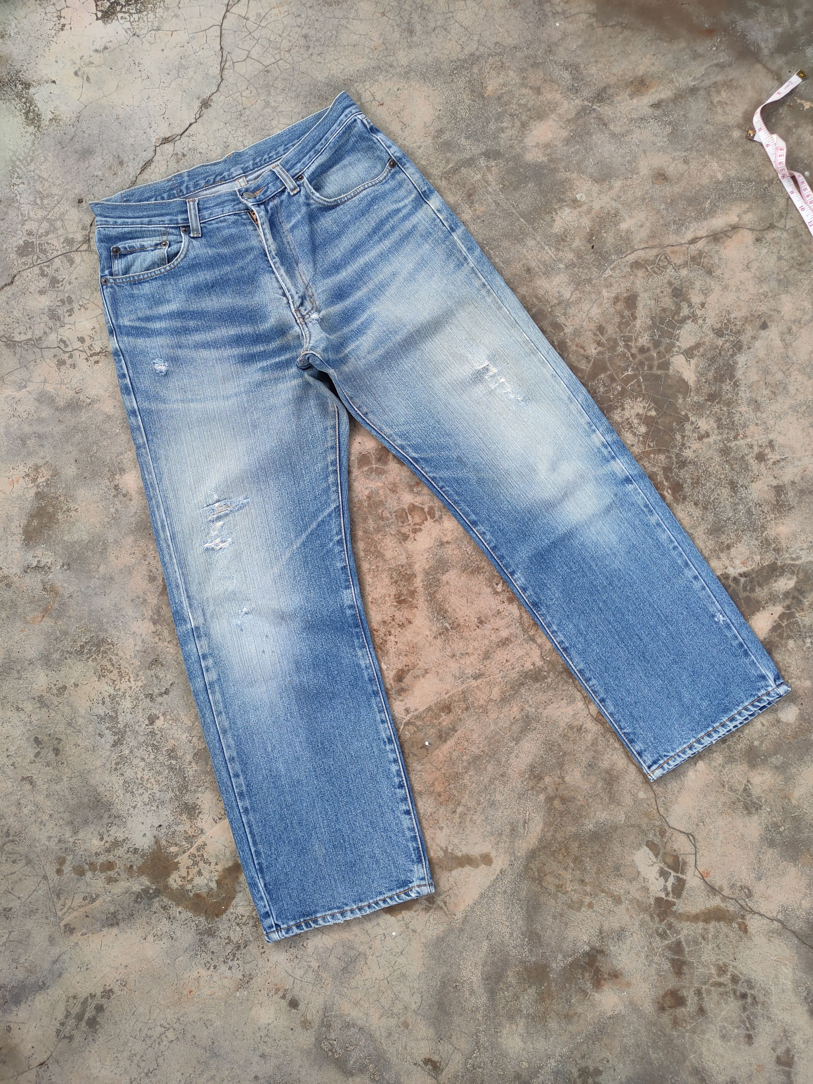 Japanese Brand VINTAGE JAPANESE FADED DISTRESSED DENIM JEAN PANTS Size US 31 - 2 Thumbnail