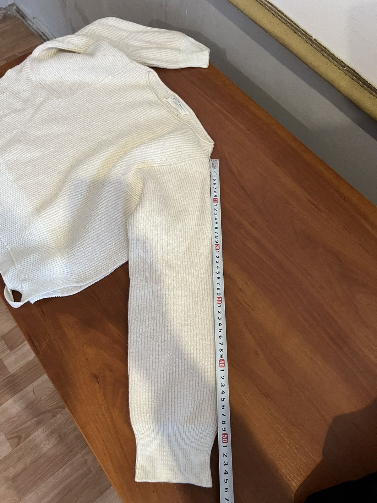 Helmut Lang HELMUT LANG CASHMERE/WOOL ASYMMETRIC WHITE SWEATER KNIT SZ S Size S / US 4 / IT 40 - 17 Thumbnail