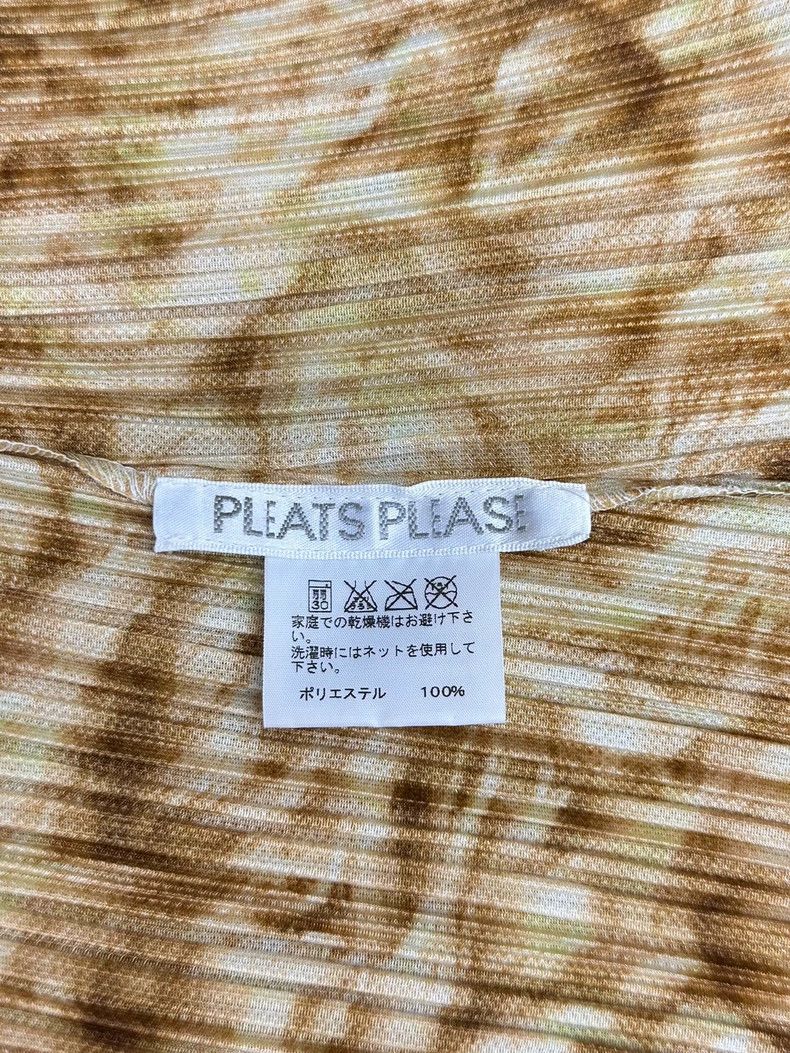Issey Miyake Issey Miyake Flame-patterned pleated dress Size M / US 6-8 / IT 42-44 - 3 Thumbnail