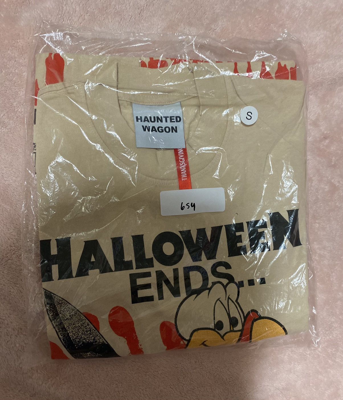 Online Ceramics Online Ceramics Halloween Ends and Thanskgiving Begins Size US S / EU 44-46 / 1 - 1 Thumbnail