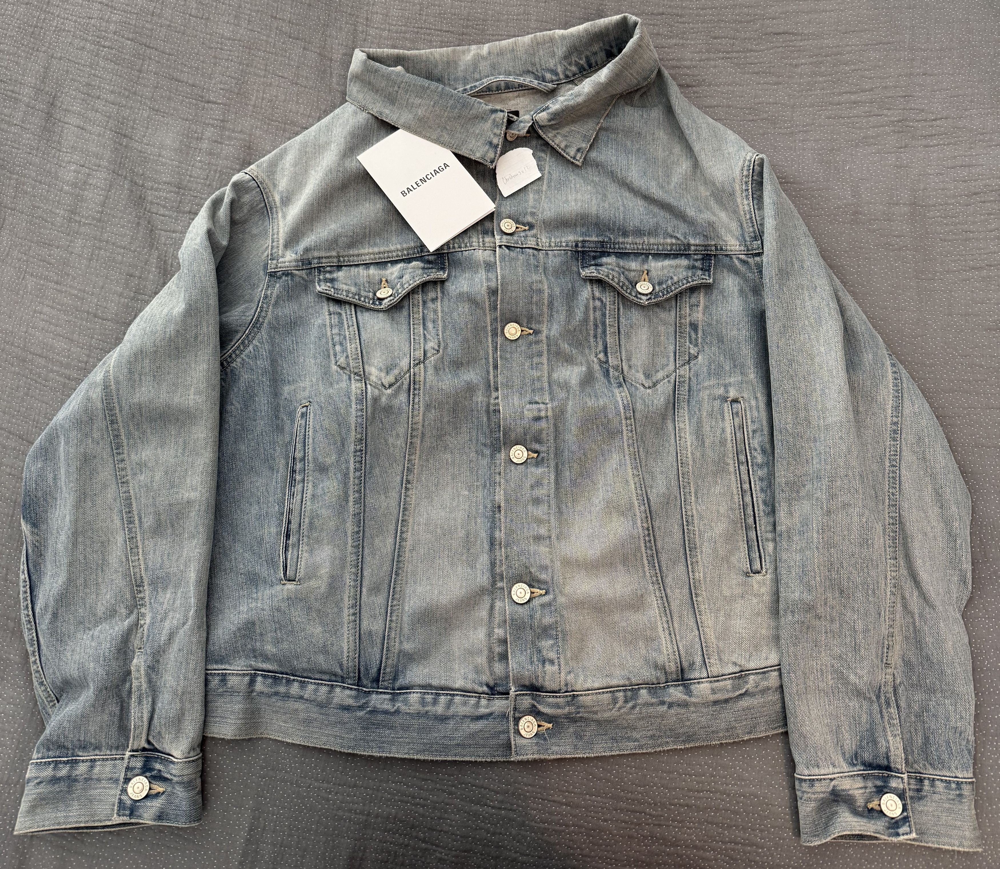 Balenciaga Off Shoulder Jacket in Light Blue Size US S / EU 44-46 / 1 - 1 Thumbnail