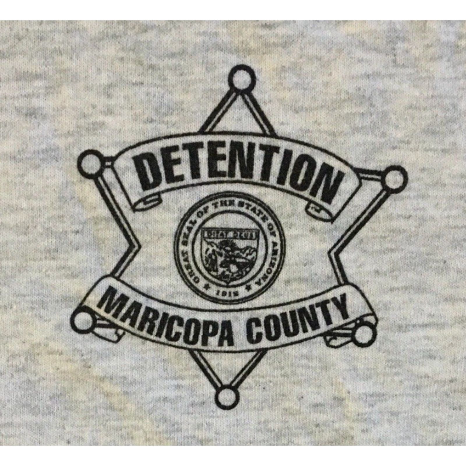 Vintage VINTAGE Maricopa County Detention Officer Academy Faded T-Shirt XXL Gray 90s Police College Shirt Mens Vintage 90s Size US XXL / EU 58 / 5 - 4 Thumbnail