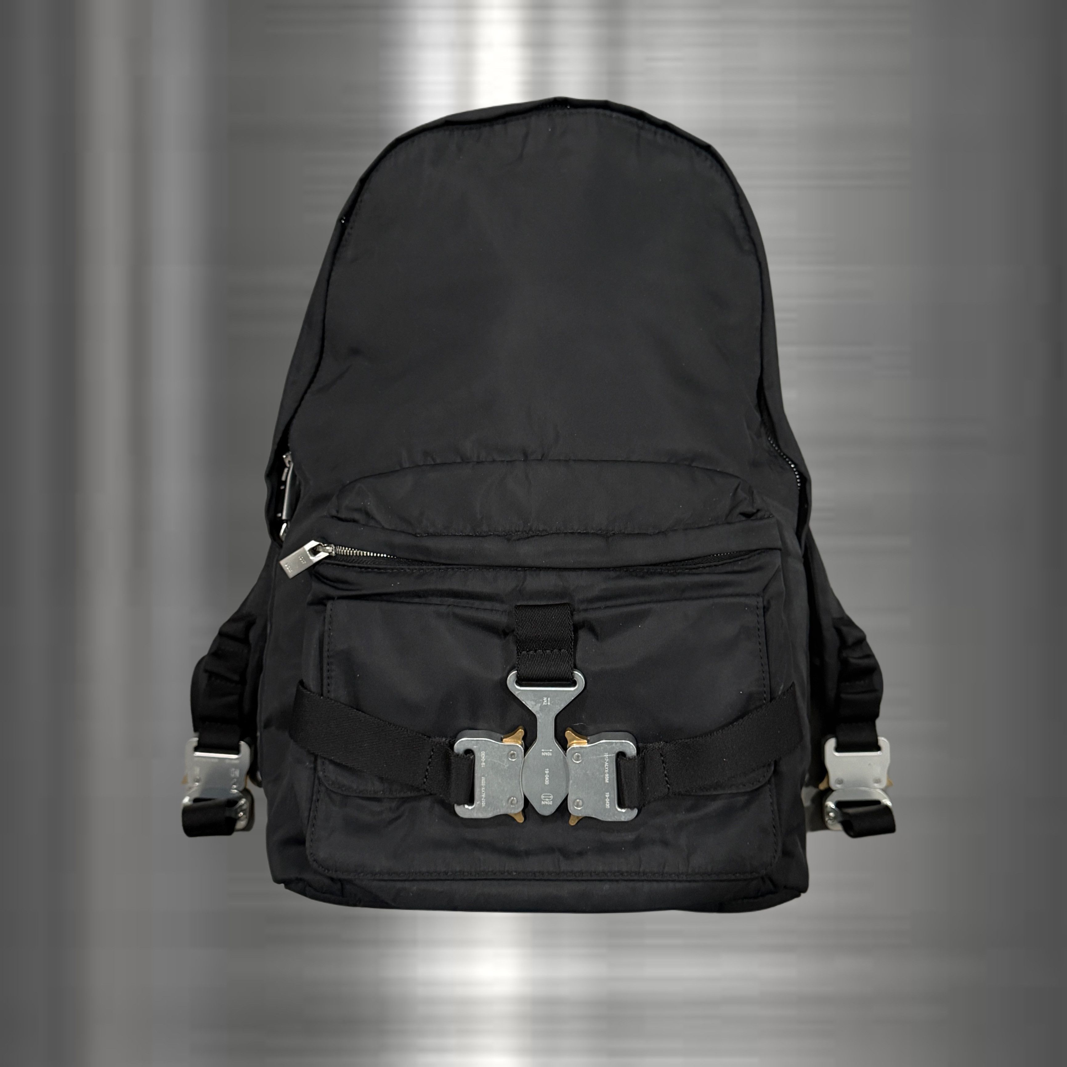 1017 ALYX 9SM 1017 Alyx 9SM Tri-Con Buckle Backpack | Grailed