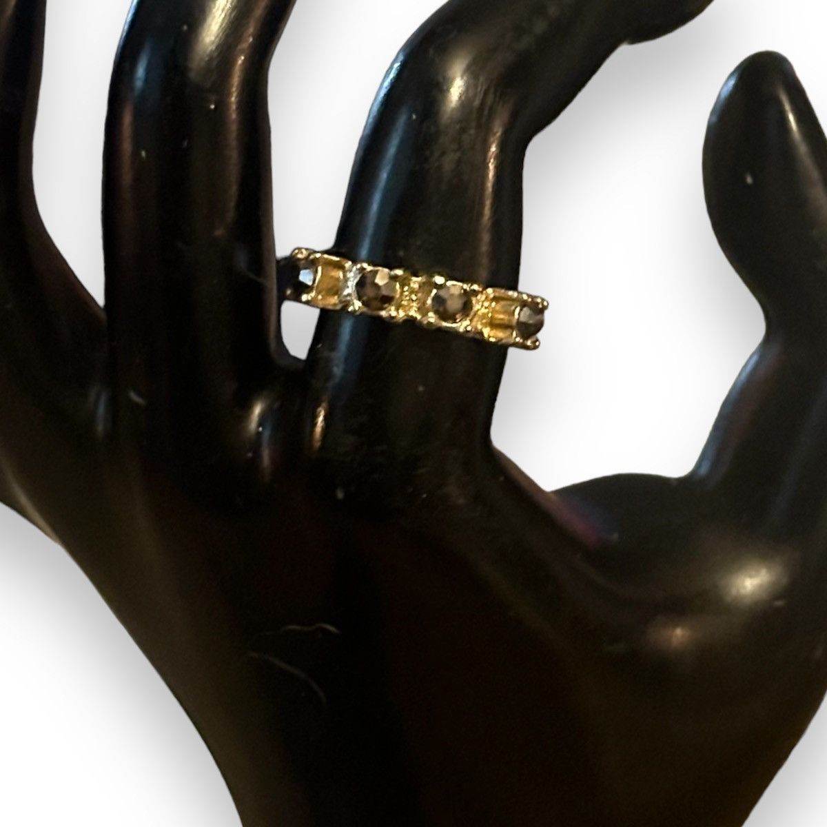 Vintage Vintage black crystal stone ring Size ONE SIZE - 3 Thumbnail