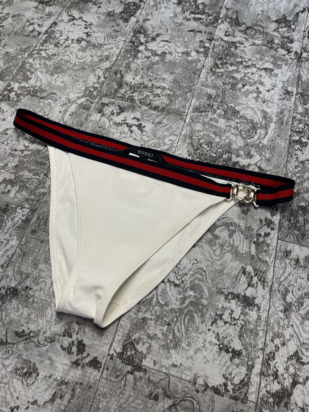 Gucci Gucci Bikini Bottom Made In Italy Size L Size 30" / US 8 / IT 44 - 2 Thumbnail