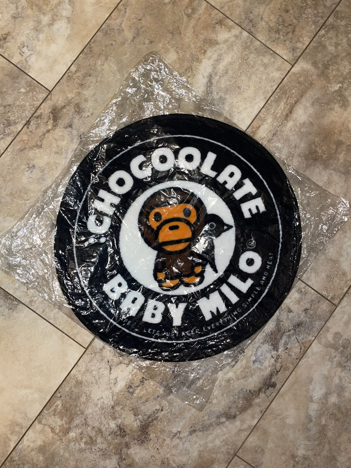image of A Bathing Ape Chocolate Baby Milo Baby Milo Bape Rug Black, Men's