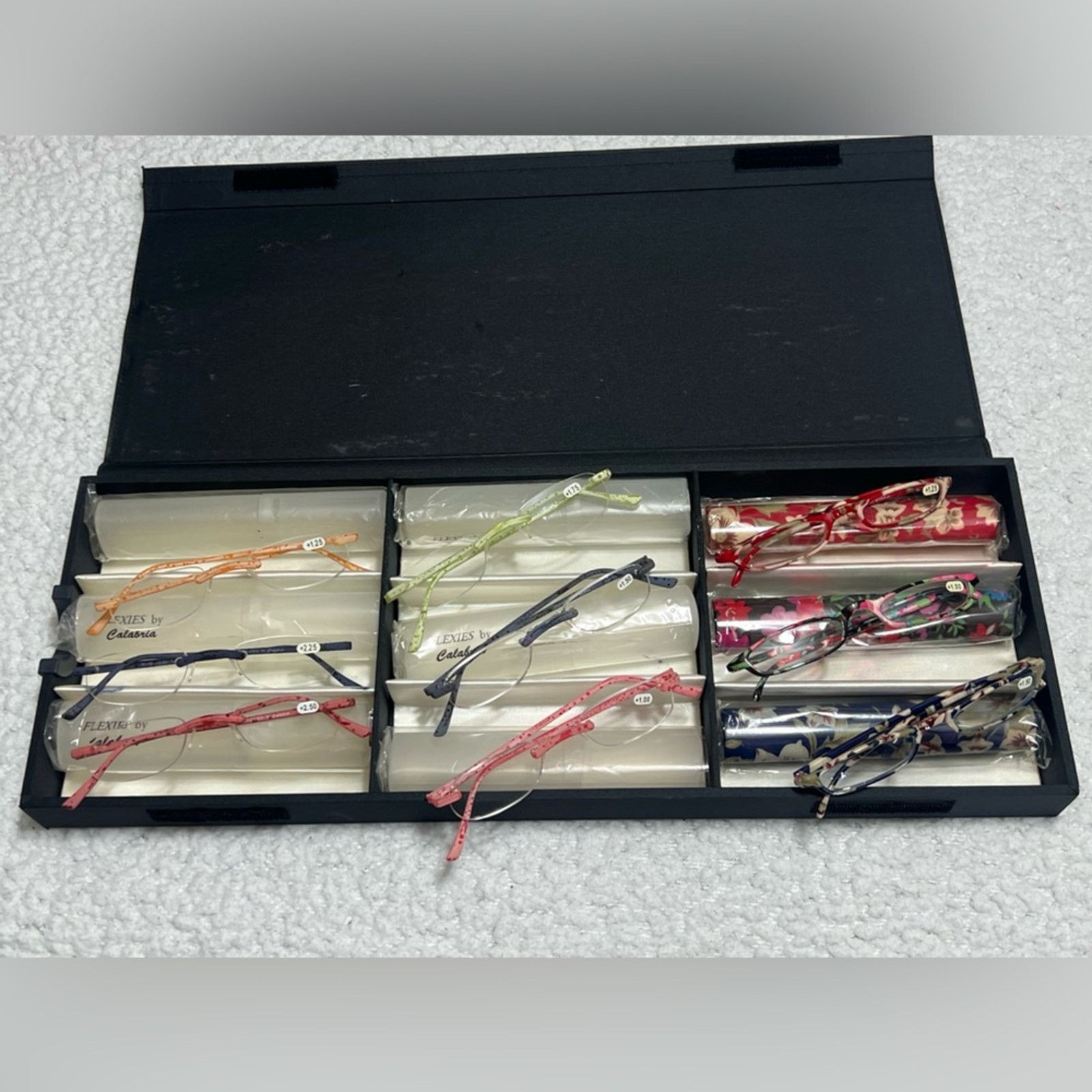 Other Calabria Flexies Oval Rimless Reading Glasses Various 9pack Size ONE SIZE - 2 Thumbnail
