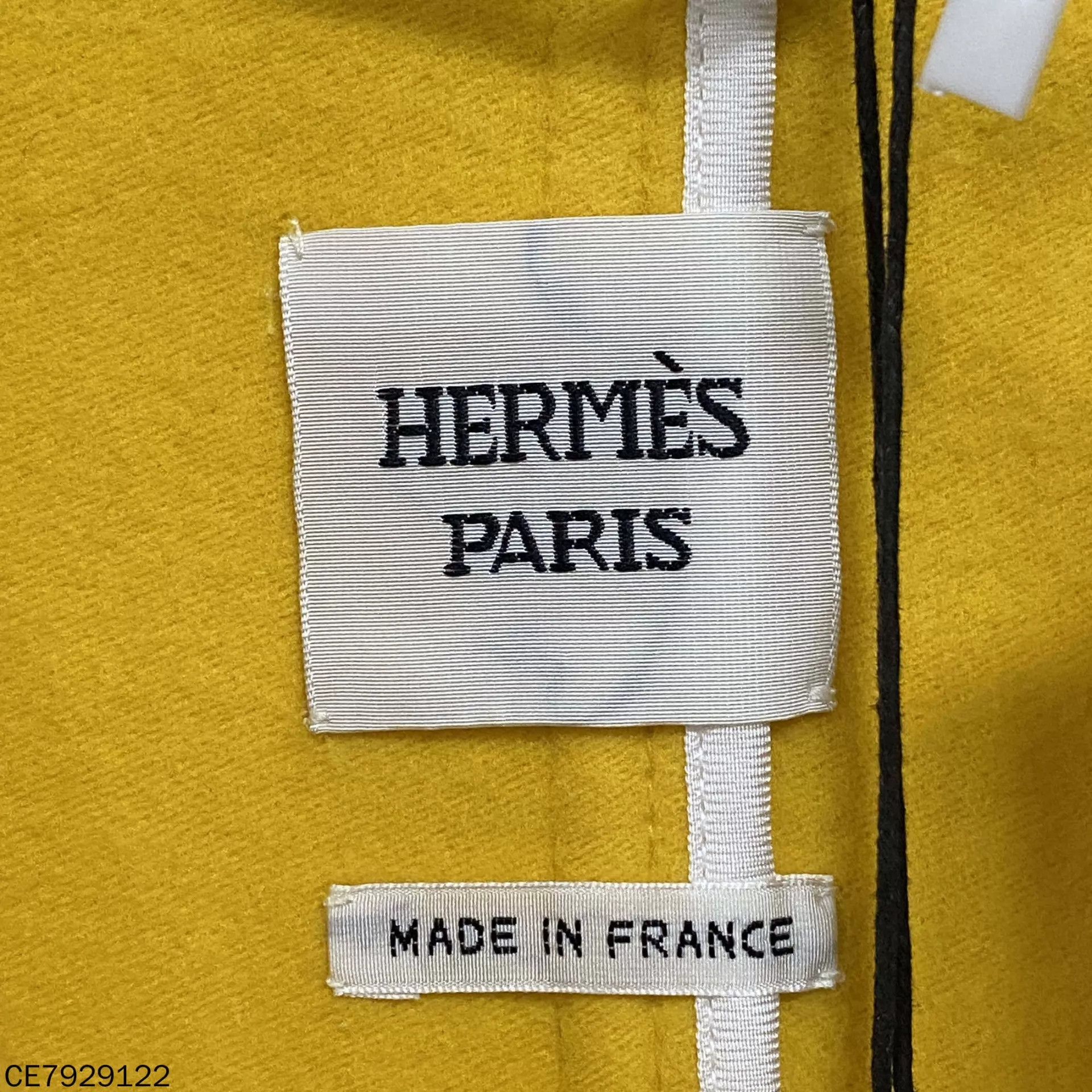 Hermes HERMES Beige Notch Collar Coat Women's Size 34 Size XS / US 0-2 / IT 36-38 - 6 Thumbnail