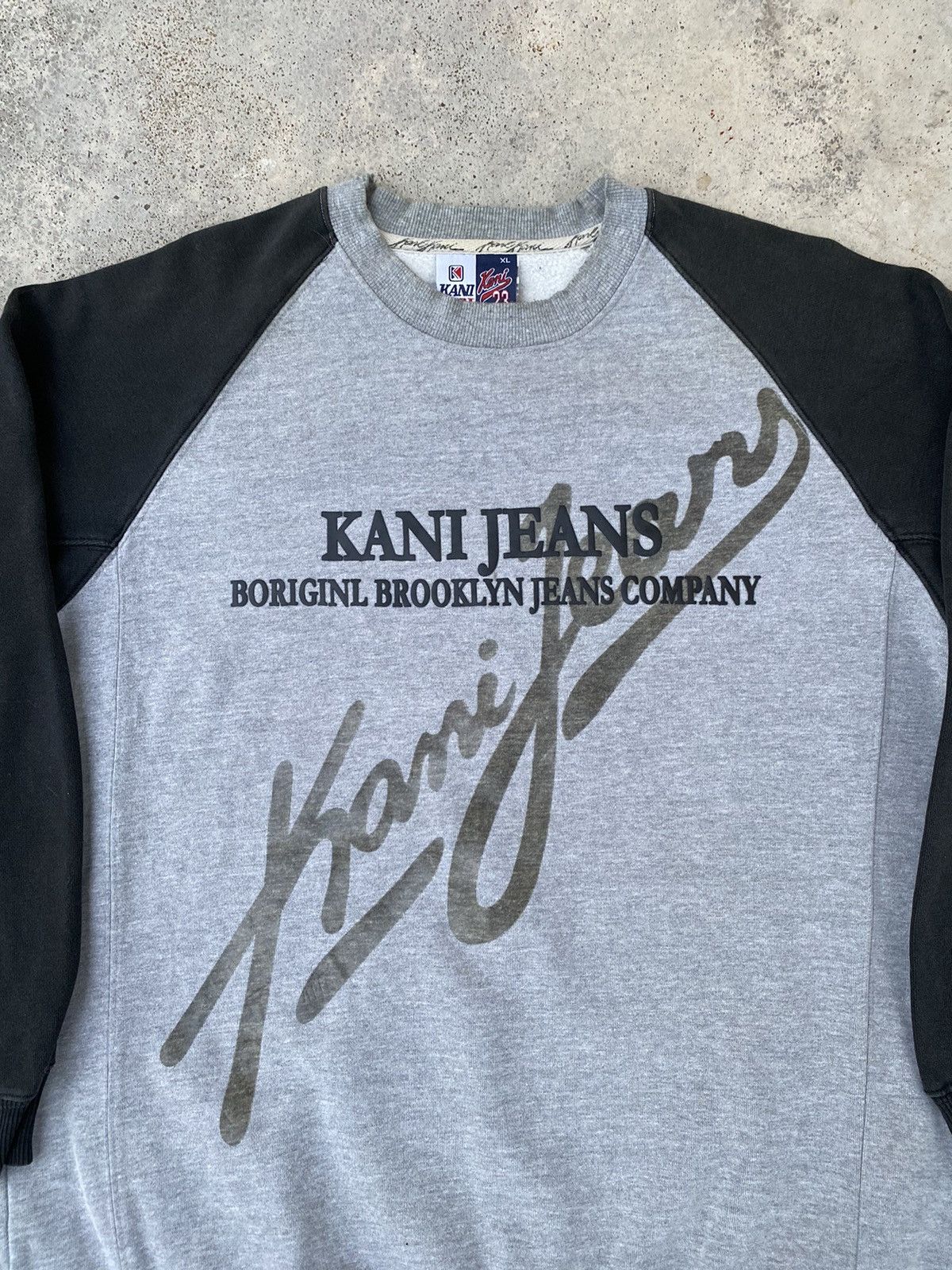 Karl Kani 2000s Karl Kani Puffer Script Design Sweatshirt Size US L / EU 52-54 / 3 - 3 Thumbnail