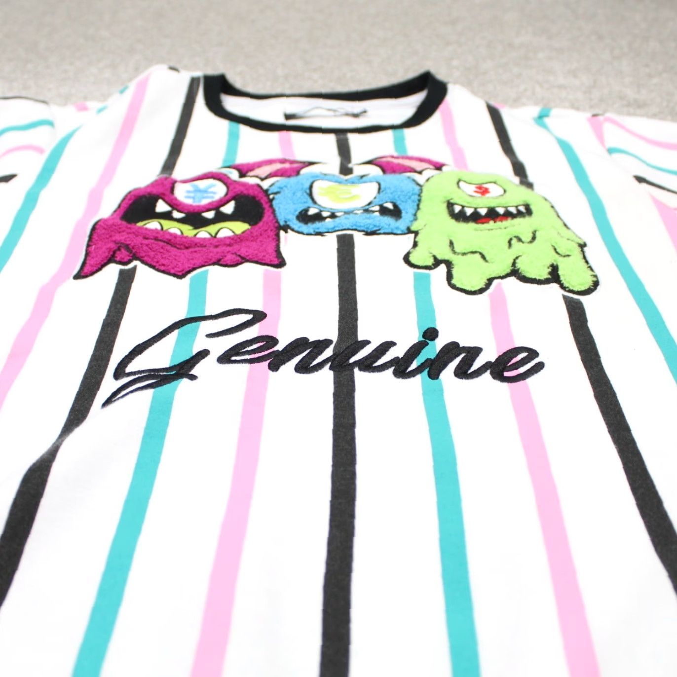 Vintage GNUN Mens Medium Pink & Blue Striped Sweatshirt Long Sleeve Pullover Crew Neck All Seasons Graphic Print White with Blue Accents Sports Theme Size US M / EU 48-50 / 2 - 4 Thumbnail