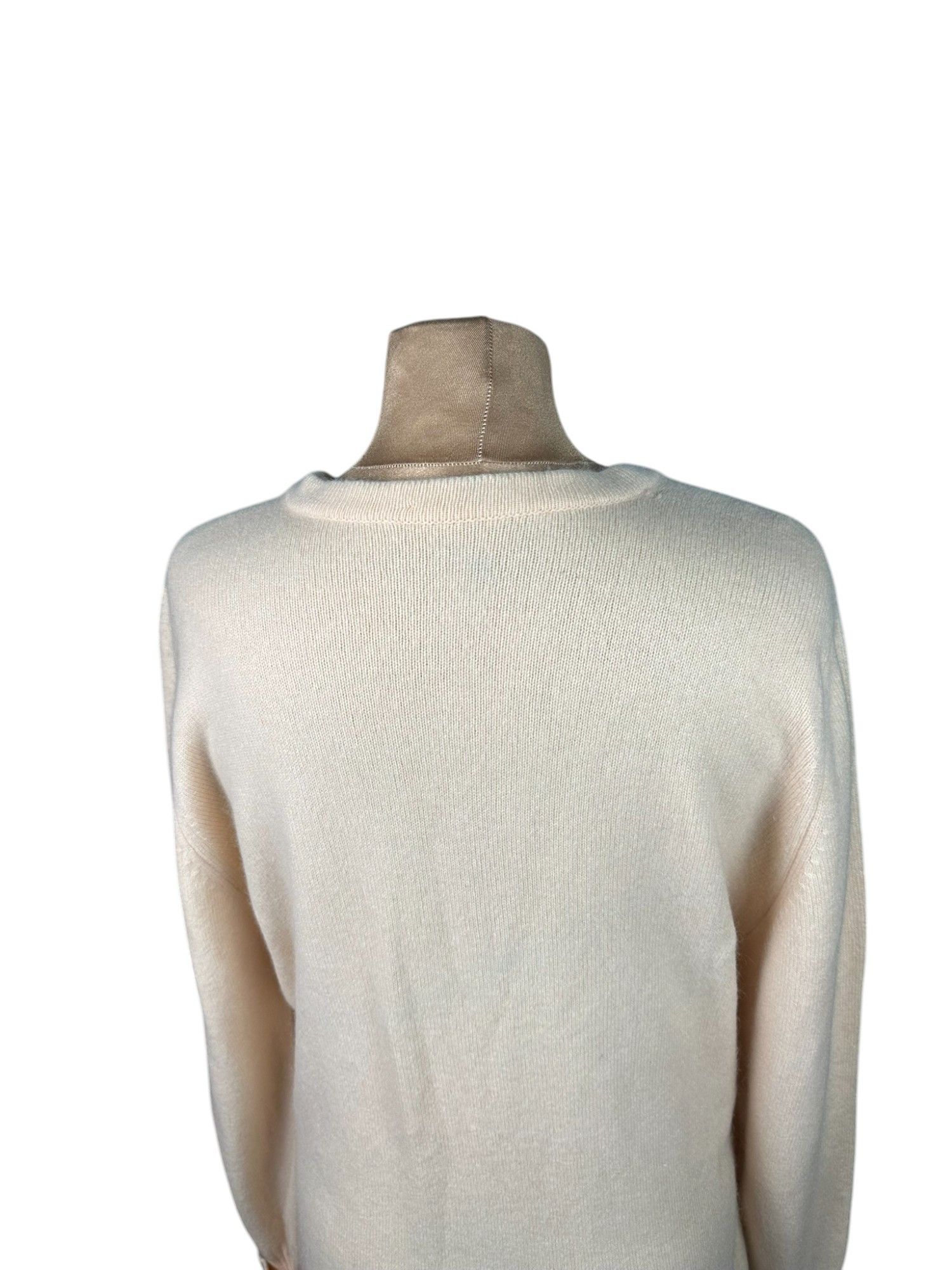 Chanel 90s Chanel 100% Cashmere Cardigan Size XL / US 12-14 / IT 48-50 - 9 Thumbnail