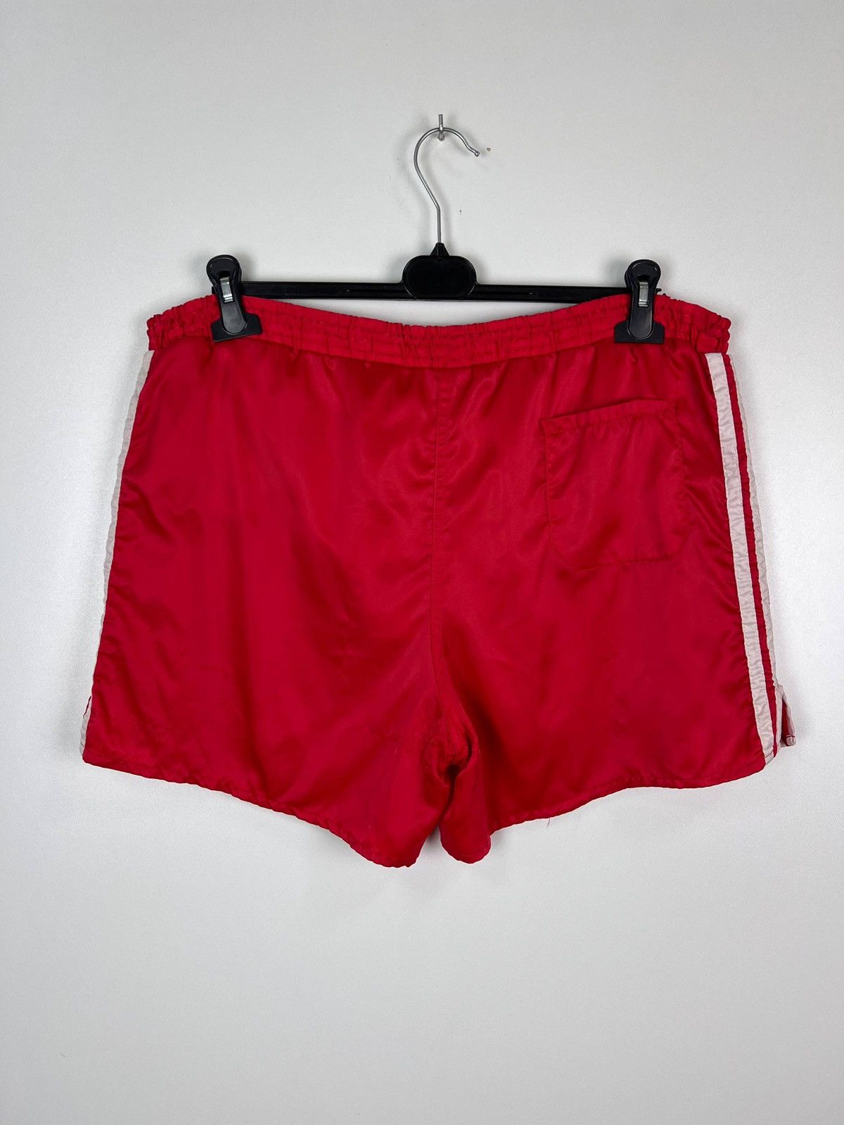 Adidas Adidas 90s vintage short size L 33 Size US 33 - 2 Thumbnail