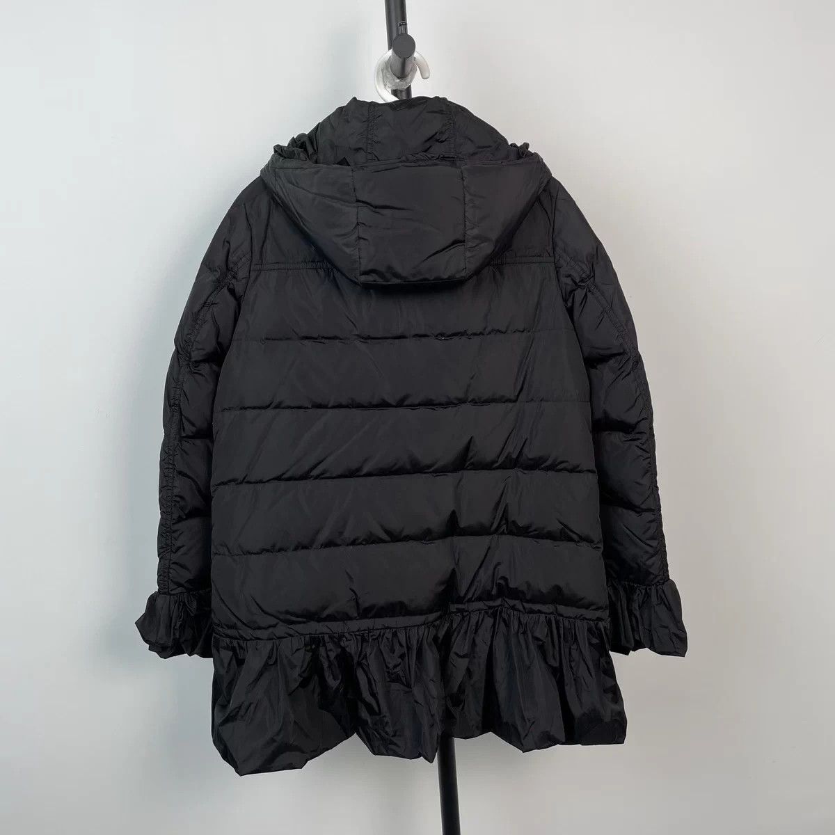 Moncler Moncler lace down jacket black US 0 Size XS / US 0-2 / IT 36-38 - 2 Thumbnail