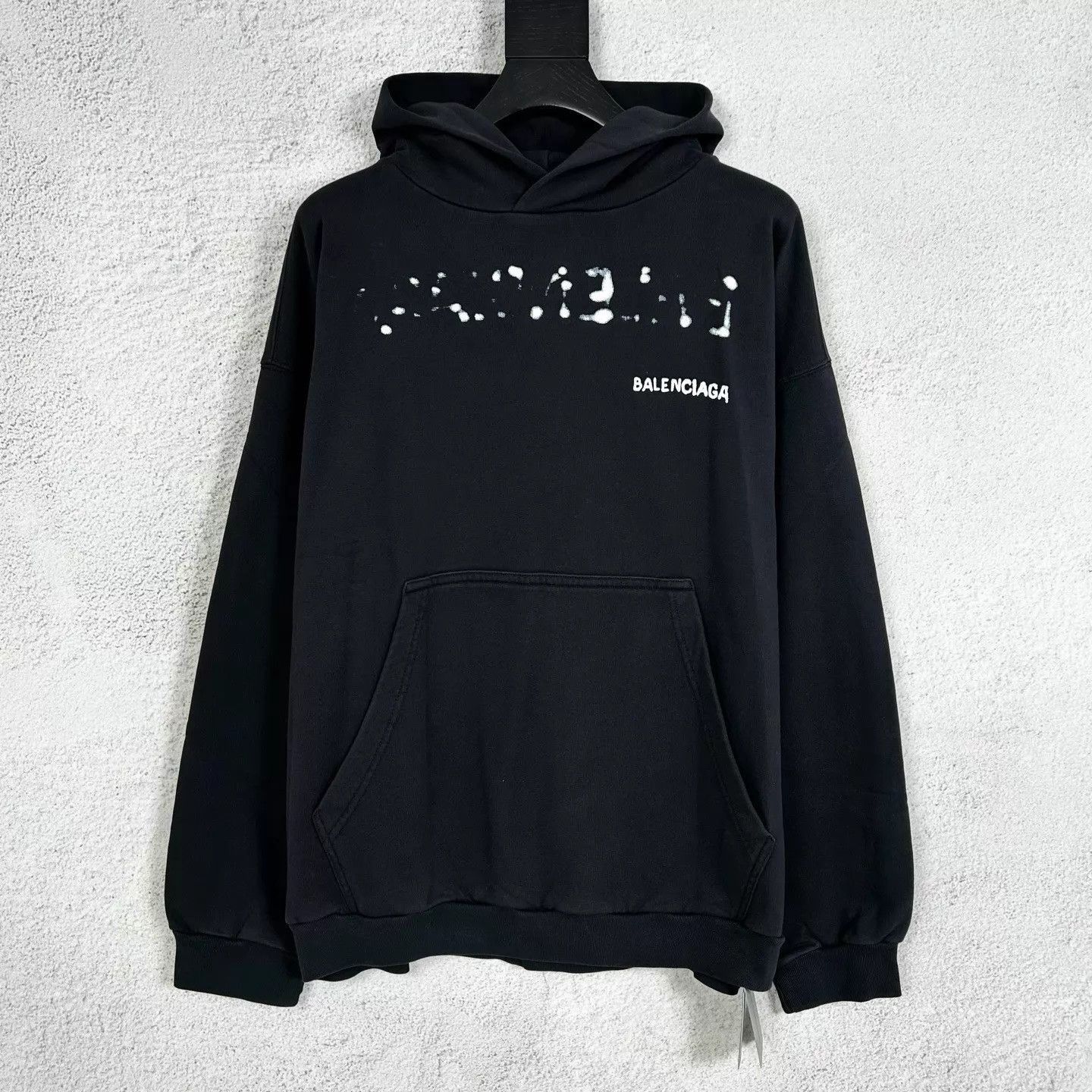 Balenciaga Black Graphic Print Hoodie with Hood and Pocket Size US S / EU 44-46 / 1 - 1 Thumbnail