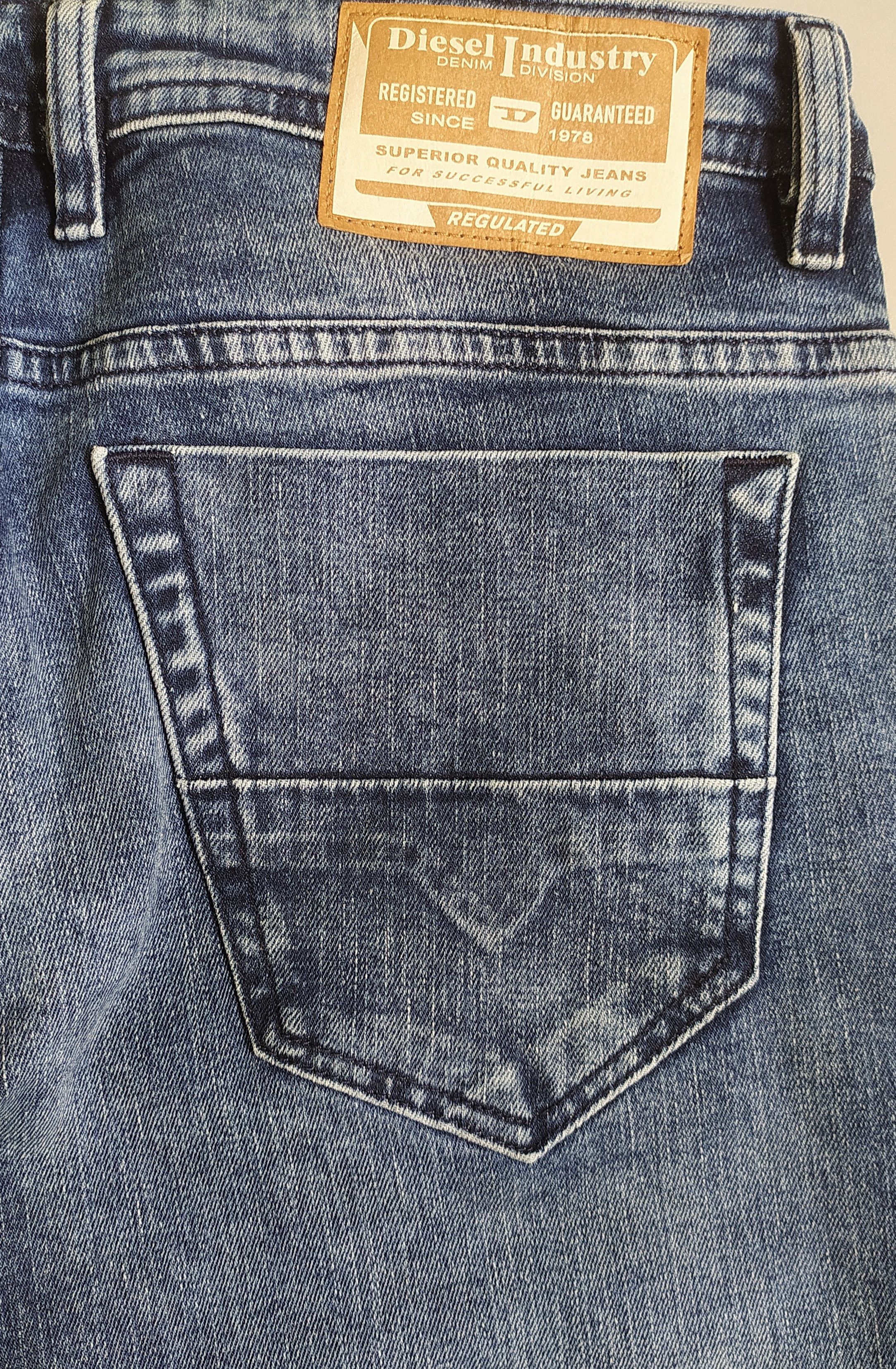 Diesel Diesel THOMMER-X-R09IM Men's Jeans Free Shipping T/ 9832 Size US 34 / EU 50 - 5 Thumbnail