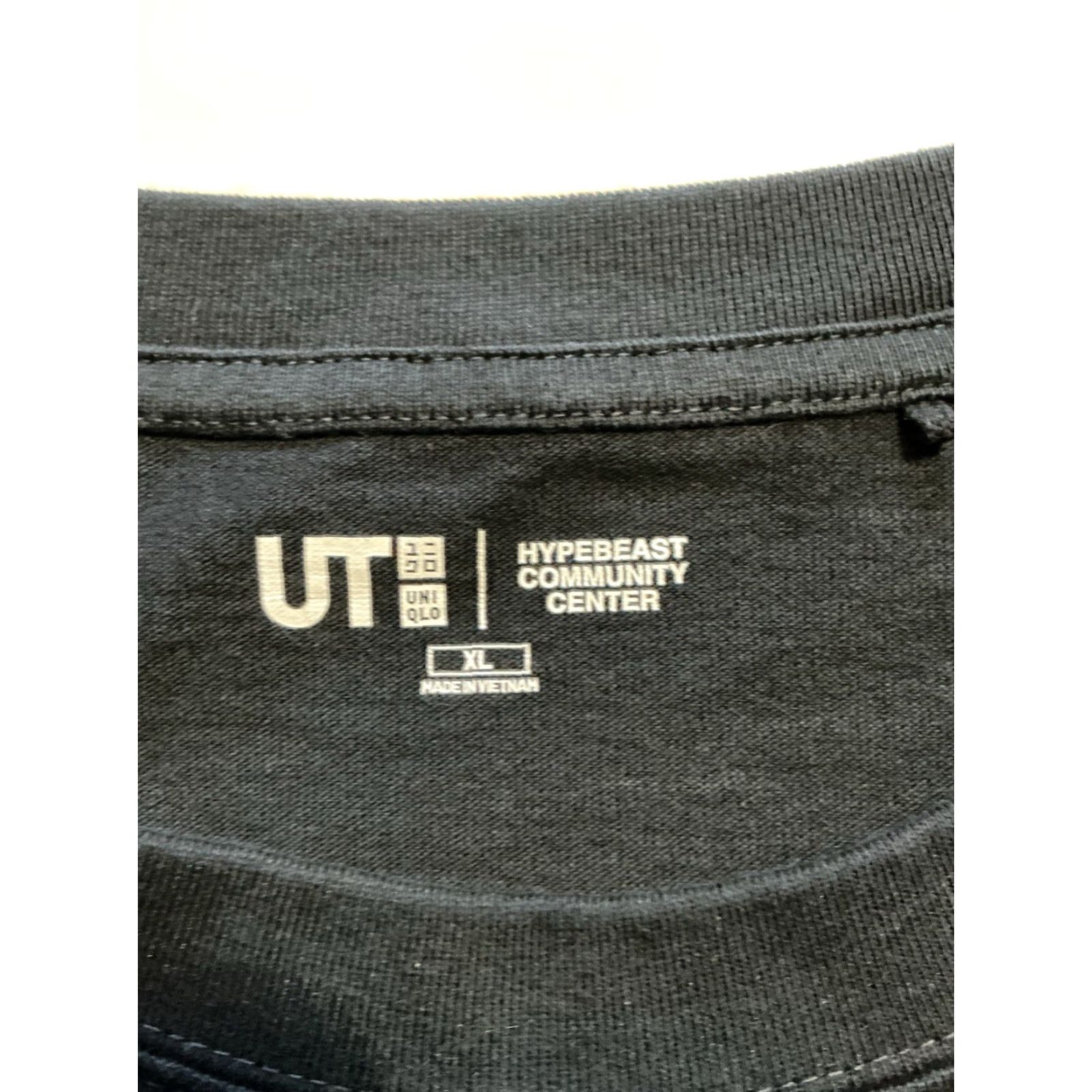Uniqlo VINTAGE UT Uniqlo X Hypebeast Graphic L/S T-Shirt XL Men Black T-Shirt XL Mens Graphic Hypebeast 2000s 2010s Size US XL / EU 56 / 4 - 5 Thumbnail