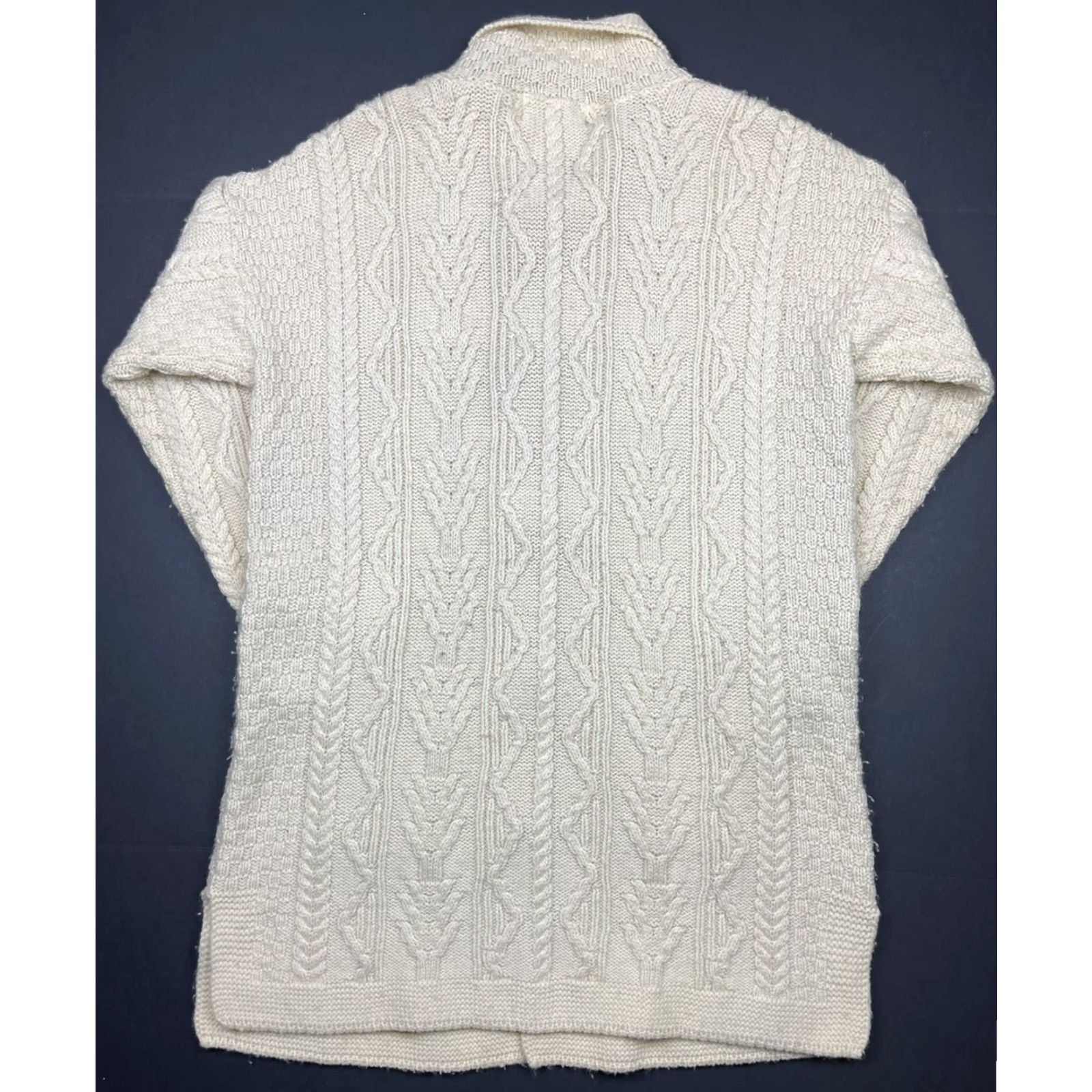 Vintage VINTAGE Aran Craft Cardigan Sweater Womens Merino Wool Ivory Long M Ireland Cable Knit with Pockets 100% Merino Wool Celtic Irish Pattern Womens Size M / US 6-8 / IT 42-44 - 4 Thumbnail