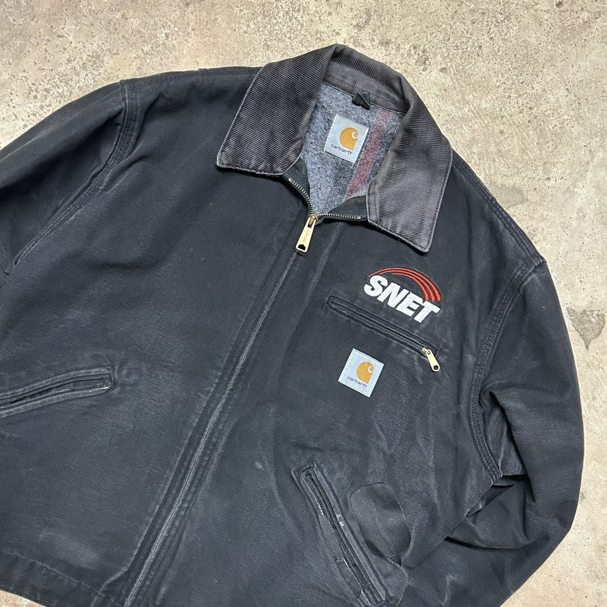 Carhartt × Vintage Vintage black faded Carhartt Detroit style jacket sz large Size US L / EU 52-54 / 3 - 2 Thumbnail