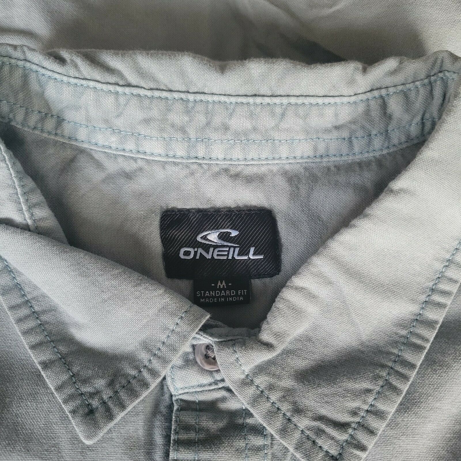 O'Neill Men's O'Neill Button-Up Shirt. Size Medium. Size US M / EU 48-50 / 2 - 11 Thumbnail