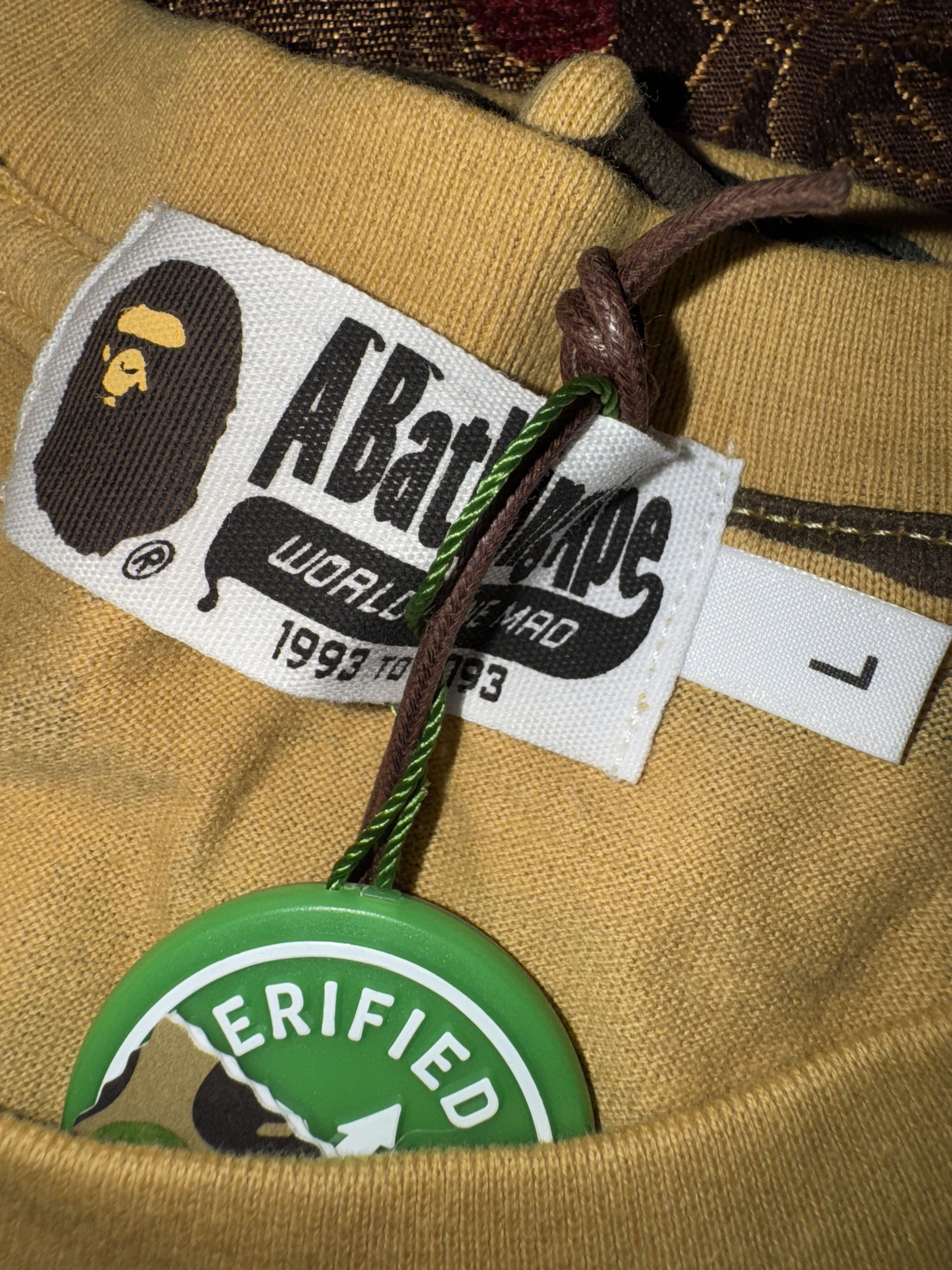 Bape Bape Zipper T-shirt Size US L / EU 52-54 / 3 - 3 Thumbnail