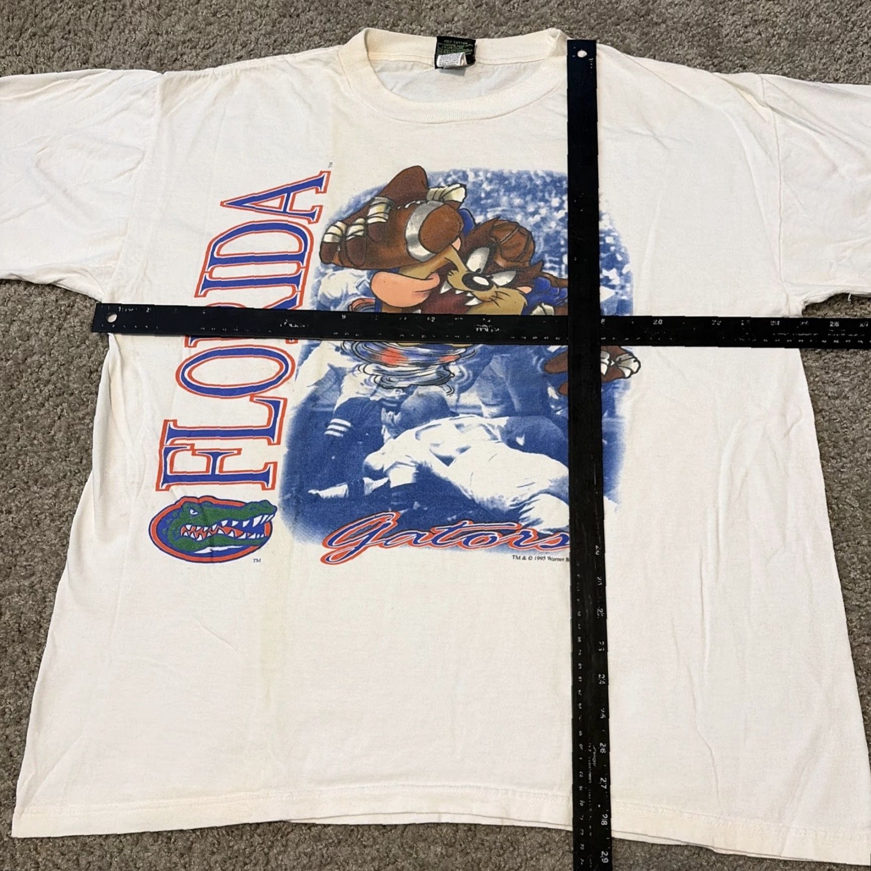 Vintage VINTAGE Florida Gators Football Taz Looney Tunes Cartoon White T-Shirt XL Men Size US XL / EU 56 / 4 - 8 Thumbnail