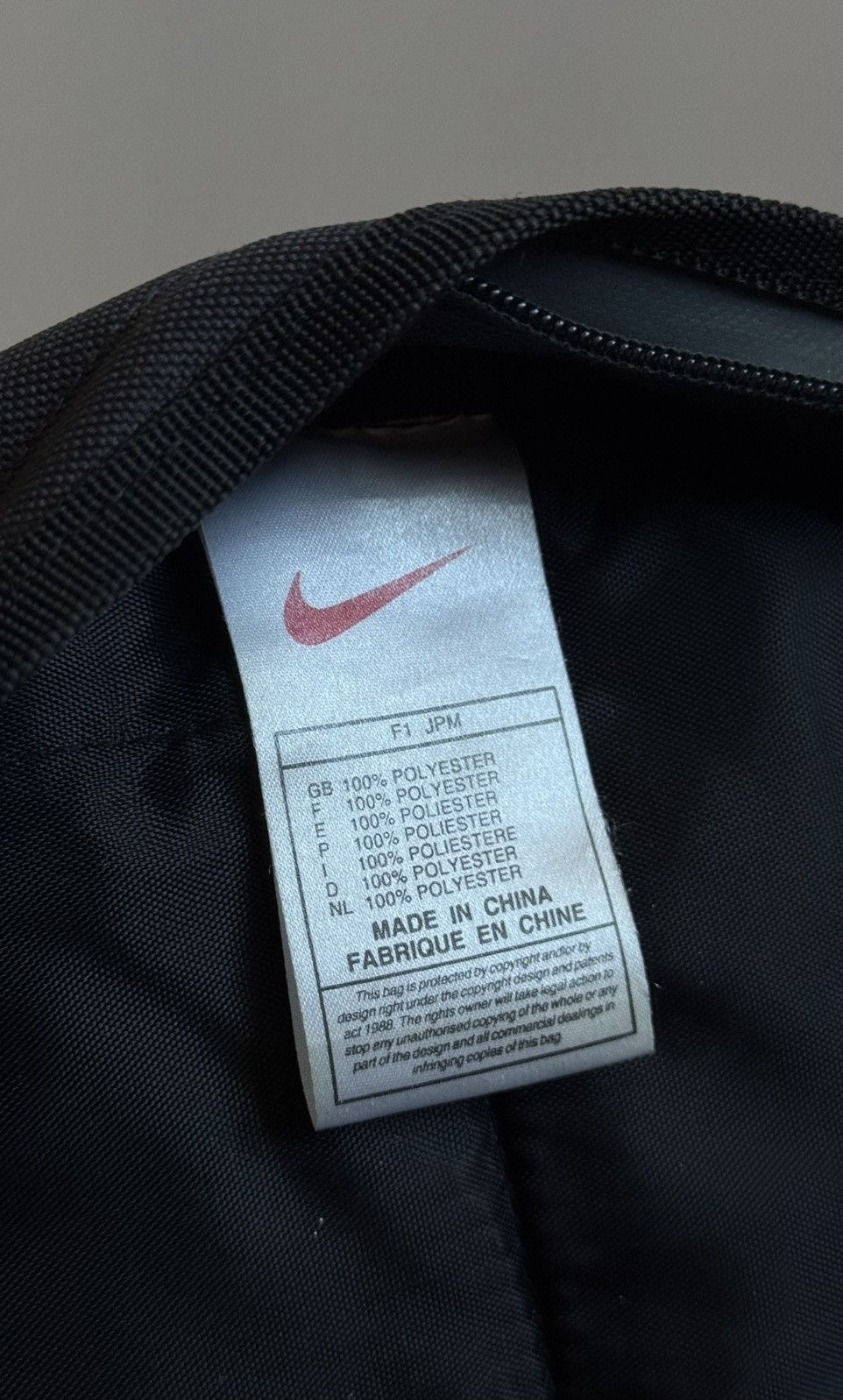Nike 90s Nike Vintage Backpack Sling Bag Gorpcore Mini Swoosh Size ONE SIZE - 16 Thumbnail