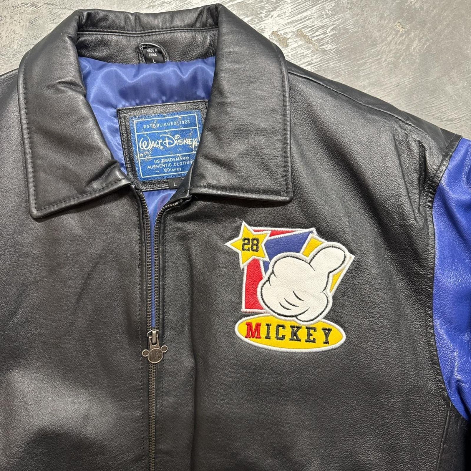 Disney × Vintage Vintage 90s Mickey Mouse Walt Disney Leather Jacket Size US L / EU 52-54 / 3 - 4 Thumbnail