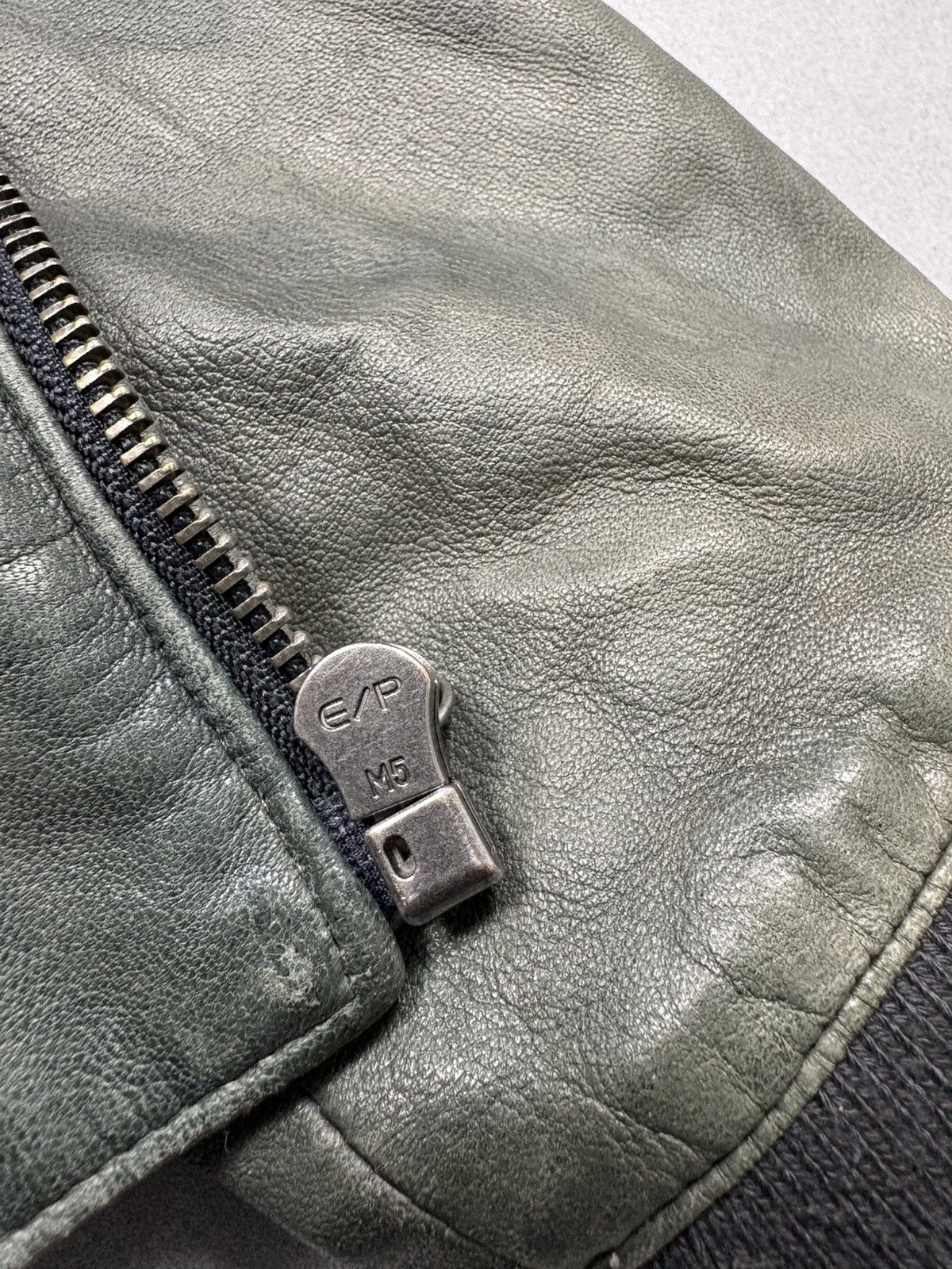 Hackett Hackett London Two-Tone Goat & Lamb Leather Bomber Jacket L Size US L / EU 52-54 / 3 - 18 Thumbnail
