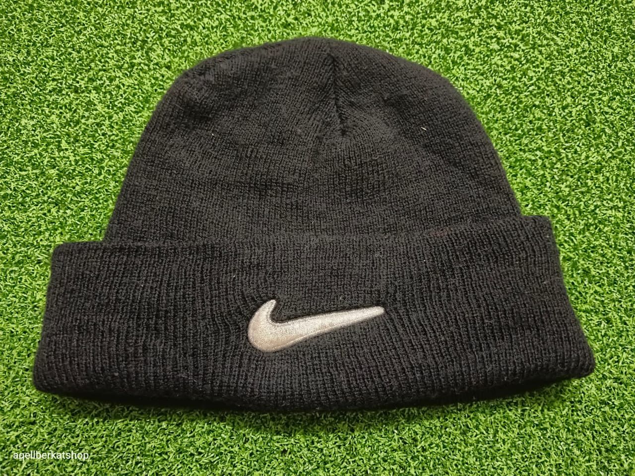 Nike VTG 90S NIKE Taiwan Embroidered Logo Beanie Size ONE SIZE - 2 Thumbnail