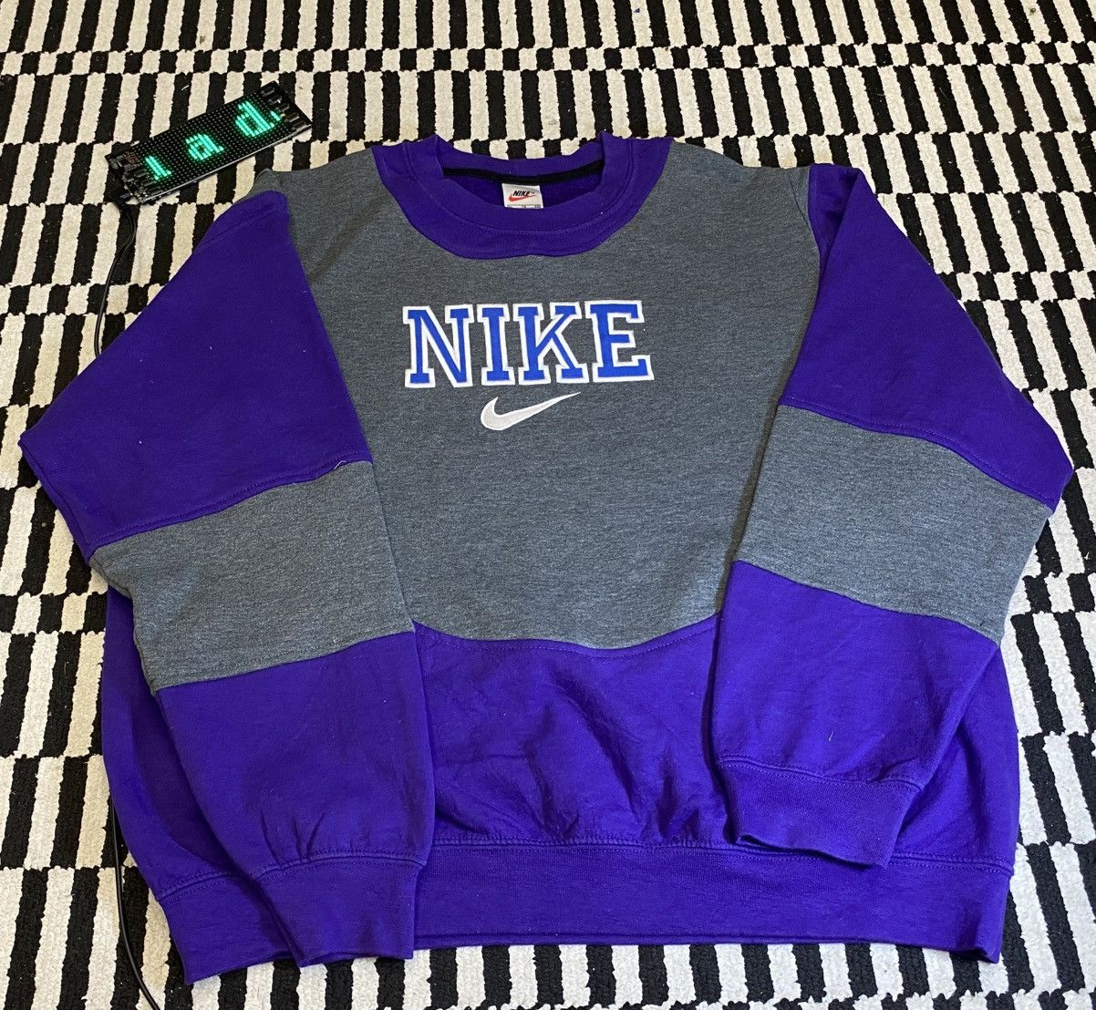 Nike Nike sweater vintage Size US XL / EU 56 / 4 - 1 Thumbnail