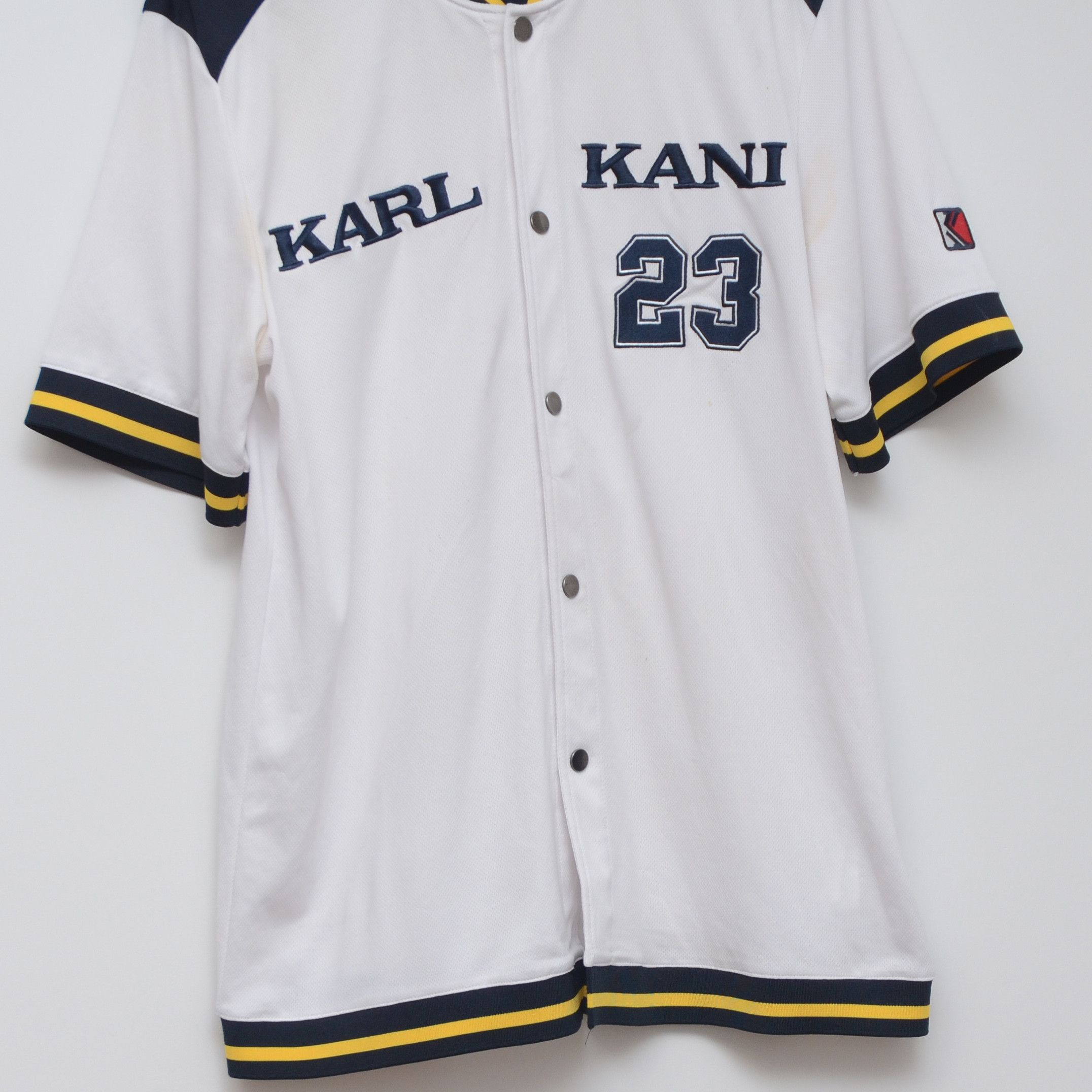 Karl Kani Karl Kani Striped Big Logo Jersey Size M White Hip-Hop Y2K Size US M / EU 48-50 / 2 - 3 Thumbnail