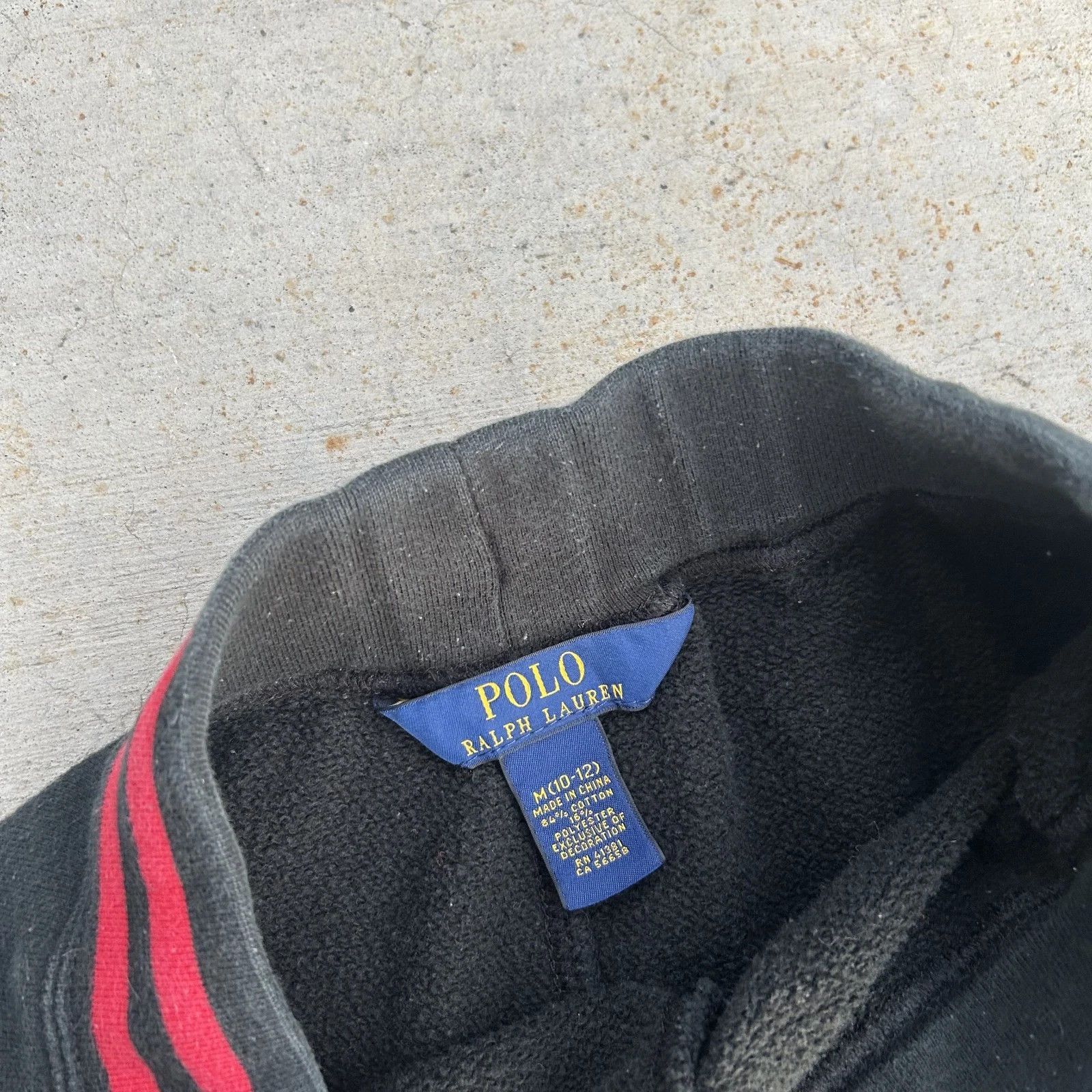 Polo Ralph Lauren Polo Ralph Lauren Sweatpants Boys Medium Black Fleece Jogger Size US 26 / EU 42 - 5 Thumbnail