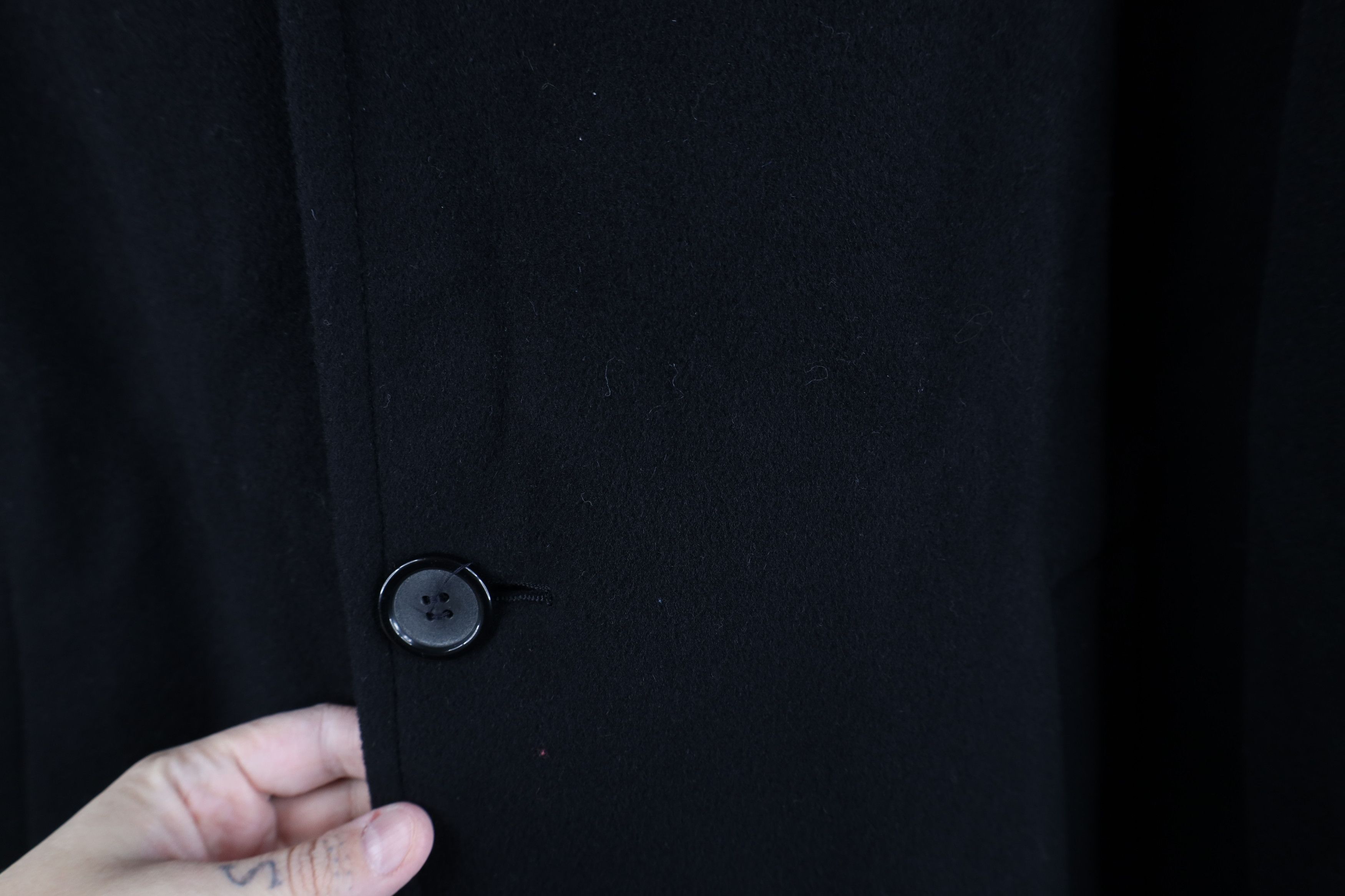 Ralph Lauren Vintage Ralph Lauren Full Button Overcoat Jacket Black Size US L / EU 52-54 / 3 - 4 Thumbnail